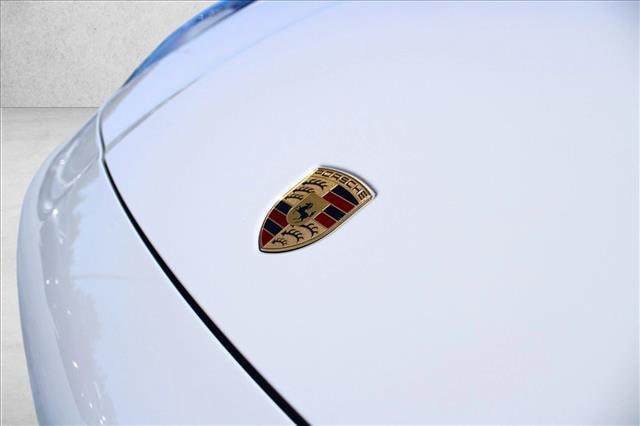 2023 Porsche Cayenne Hybrid
