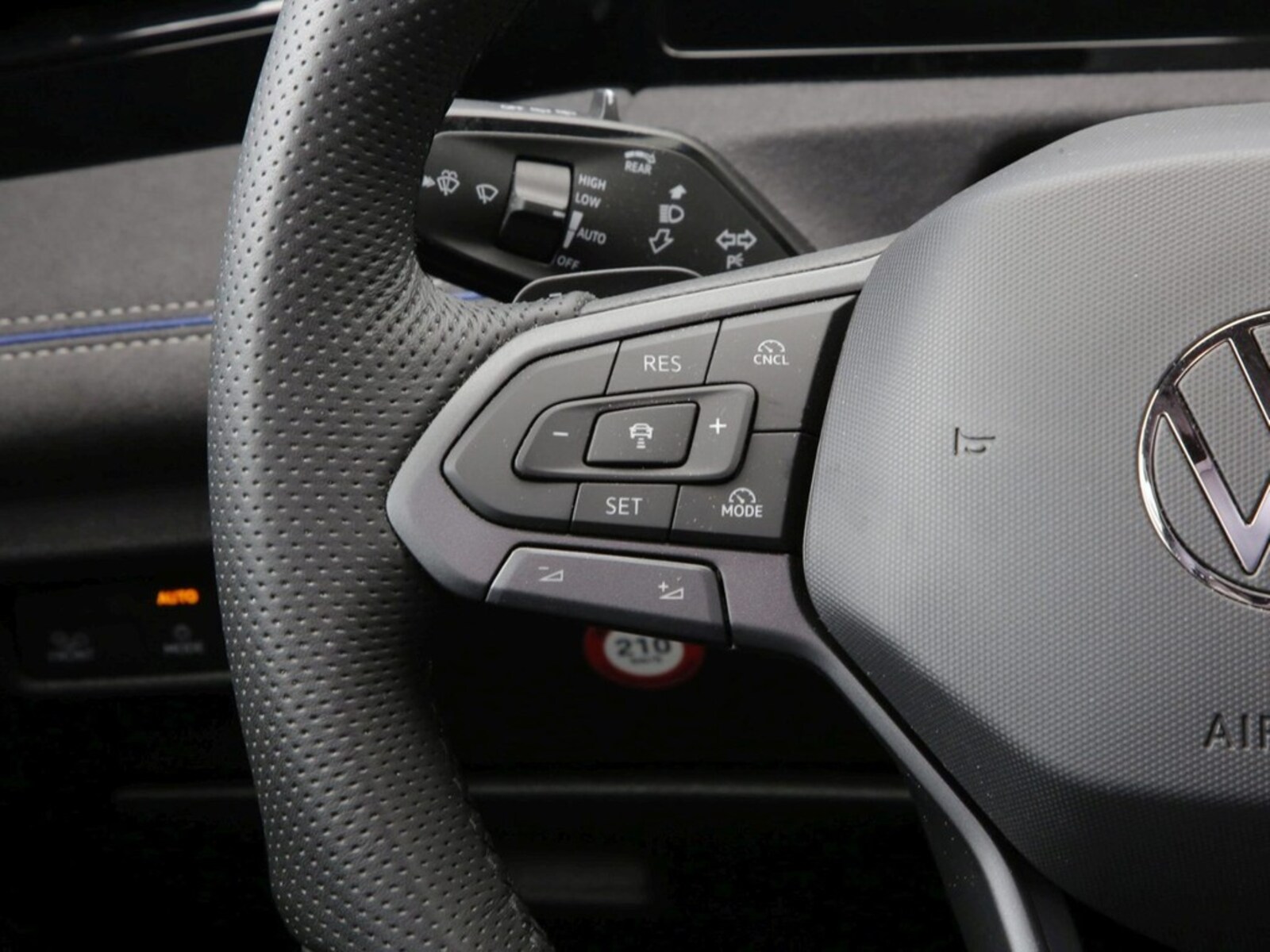 Volkswagen Tiguan – Bild 19