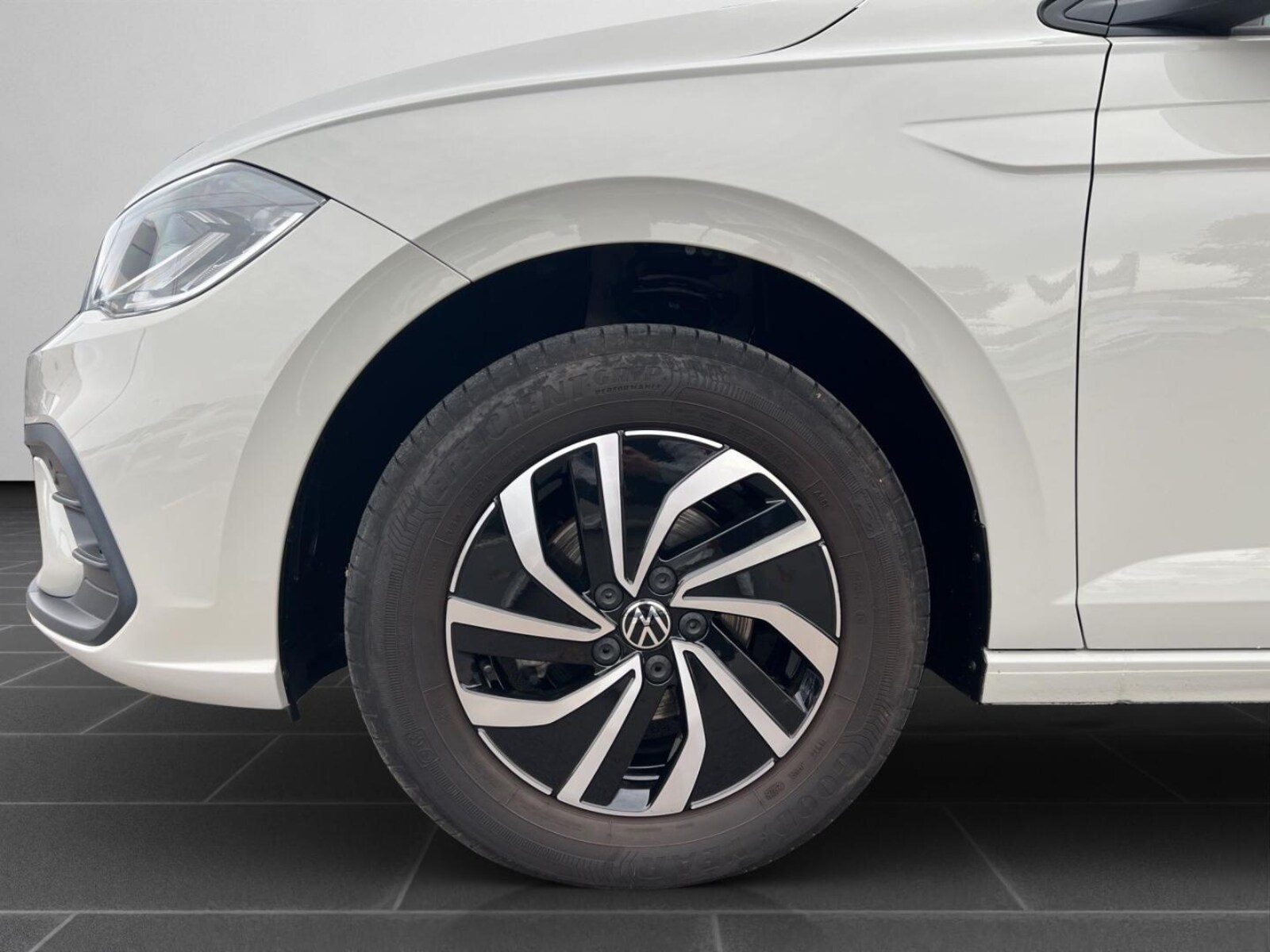 Volkswagen Polo – Bild 8