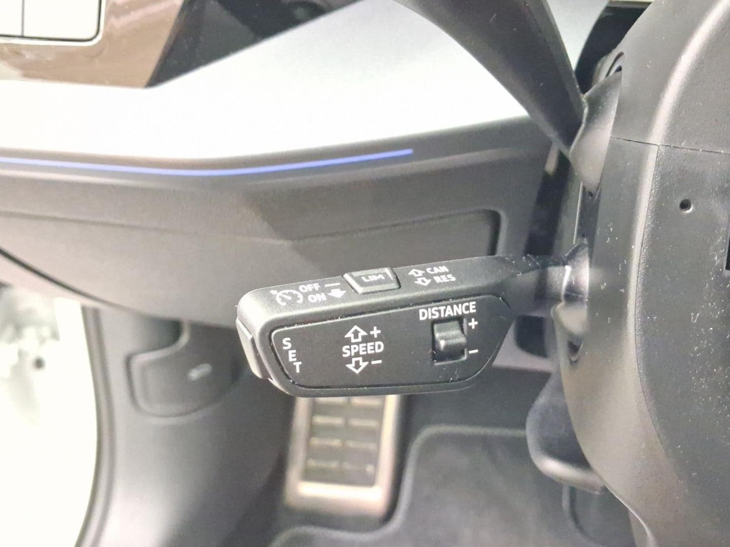 Bild über Audi A3 allstreet TFSI e 40 TFSI e S tronic - für weitere Informationen kontaktieren Sie den Audi Partner