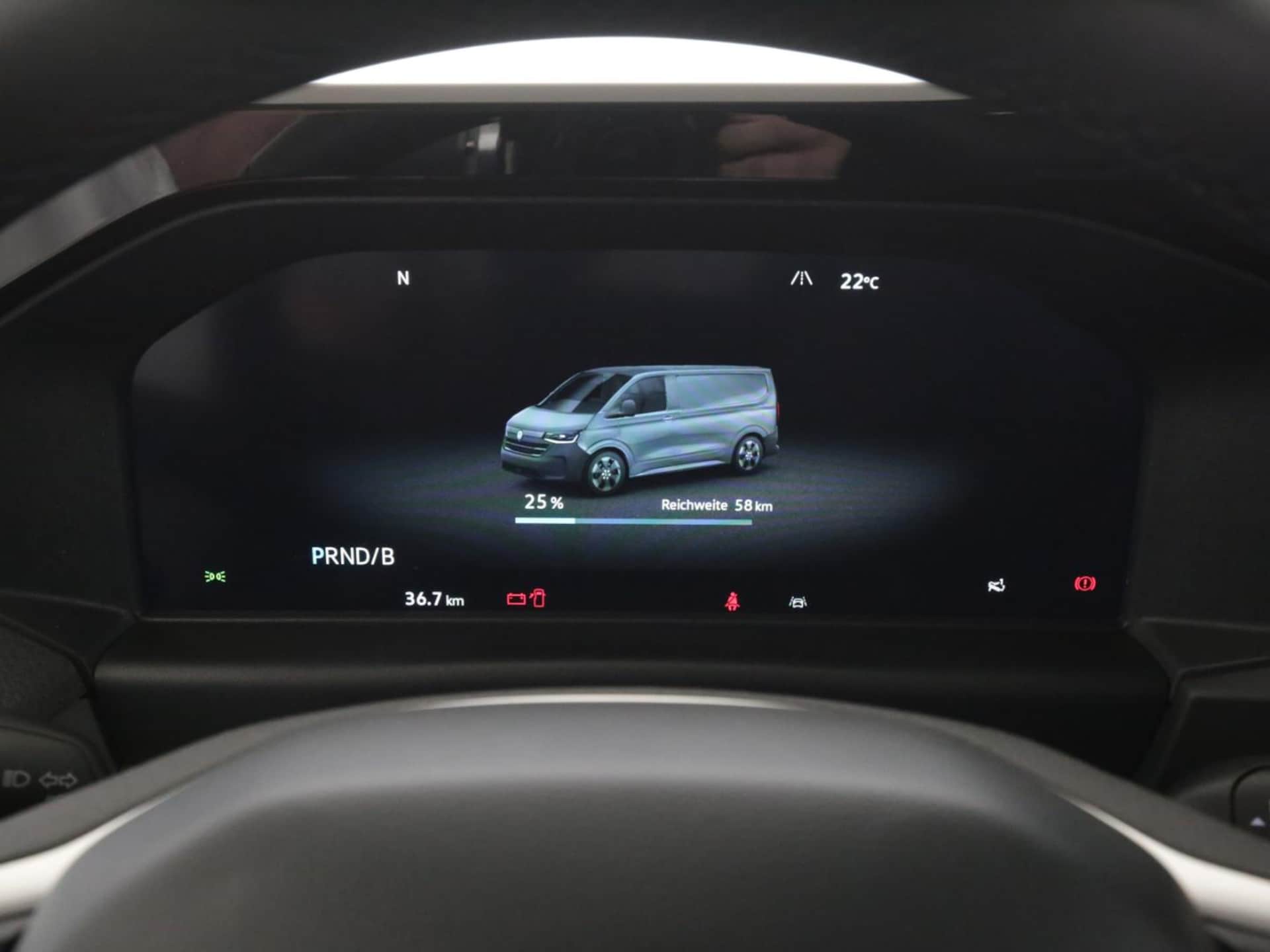 Volkswagen e-Caravelle Life