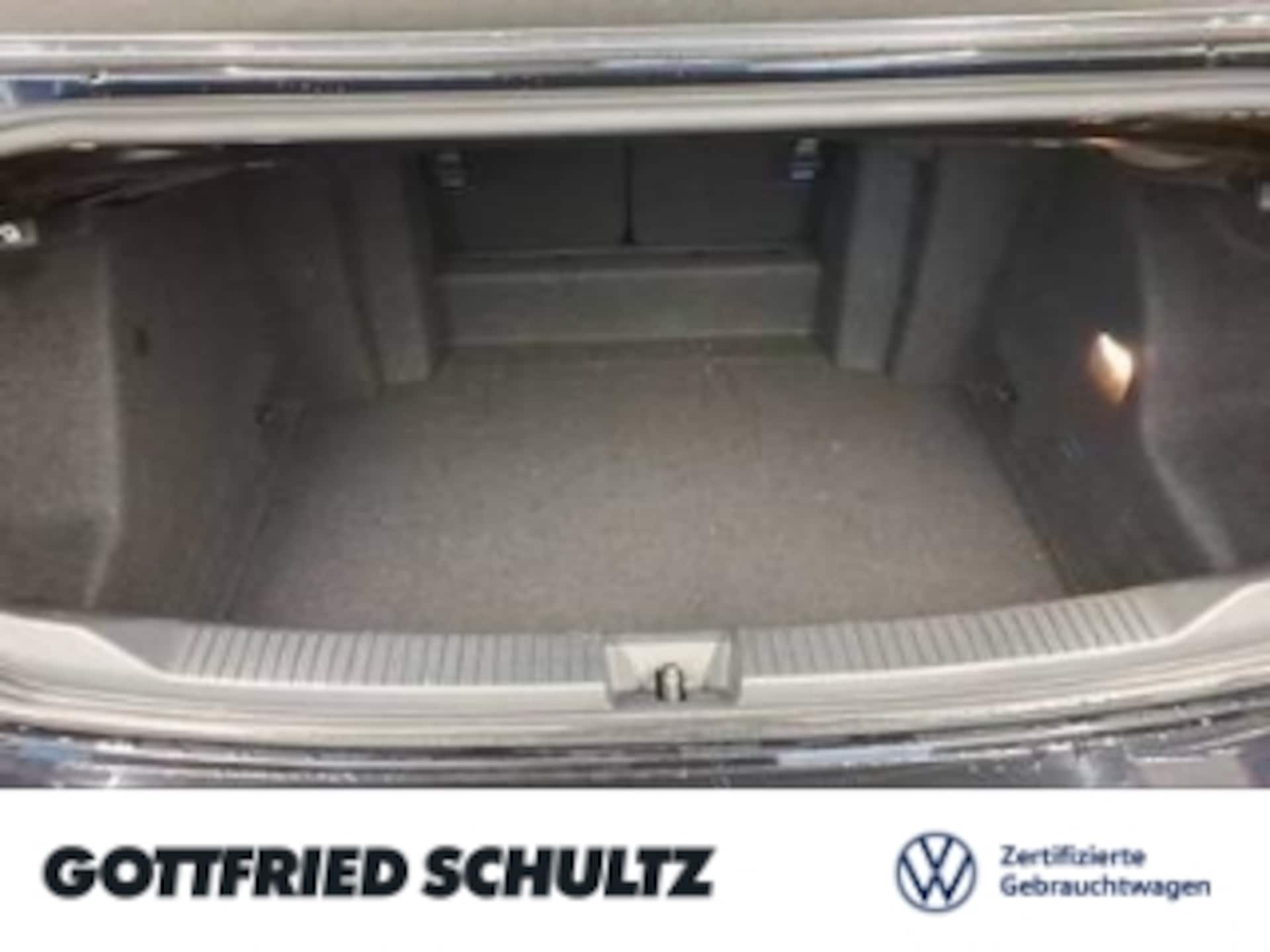 Volkswagen T-Roc Cabriolet Style