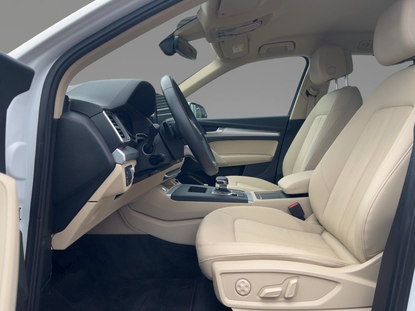 Bild über Audi Q5 40 TDI quattro S tronic - für weitere Informationen kontaktieren Sie den Audi Partner