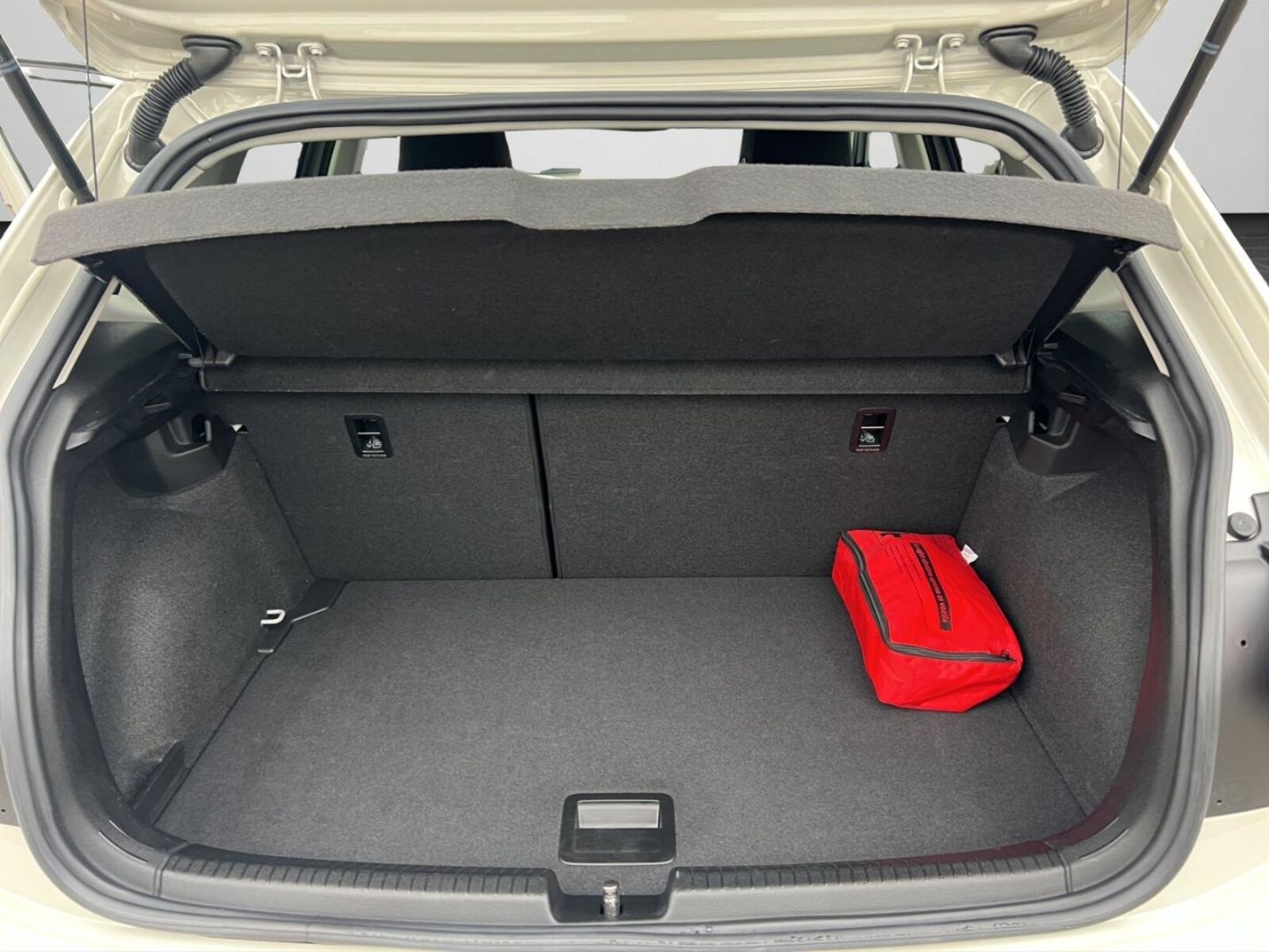 Volkswagen Polo – Bild 15