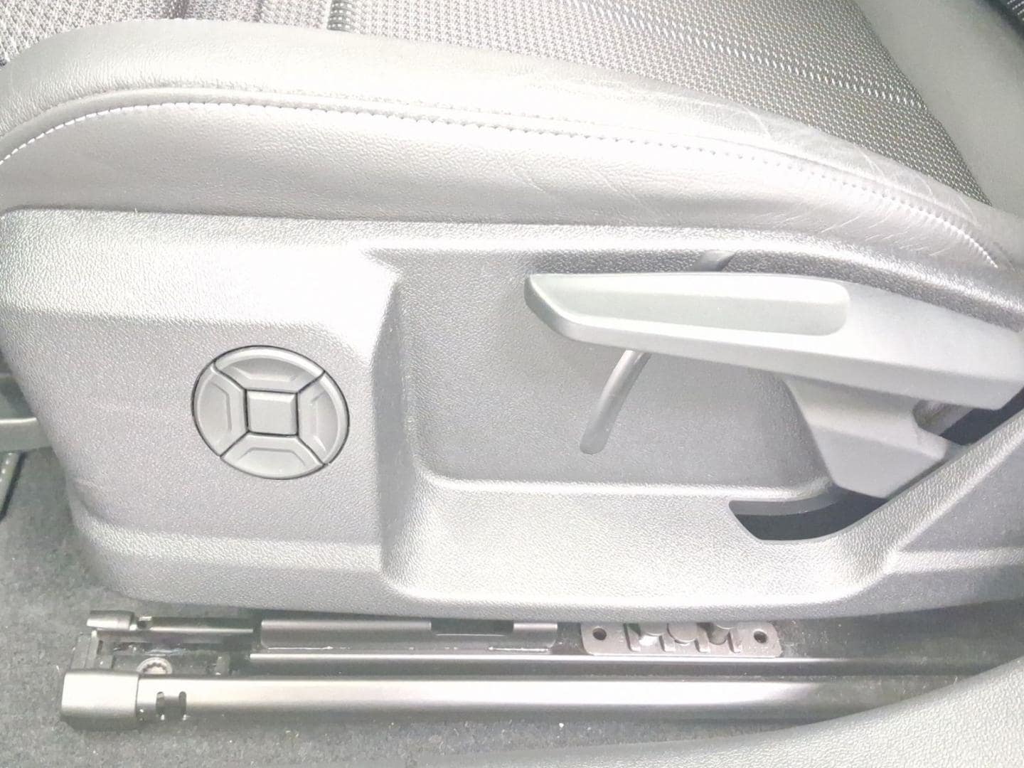 Bild über Audi A3 allstreet TFSI e 40 TFSI e S tronic - für weitere Informationen kontaktieren Sie den Audi Partner