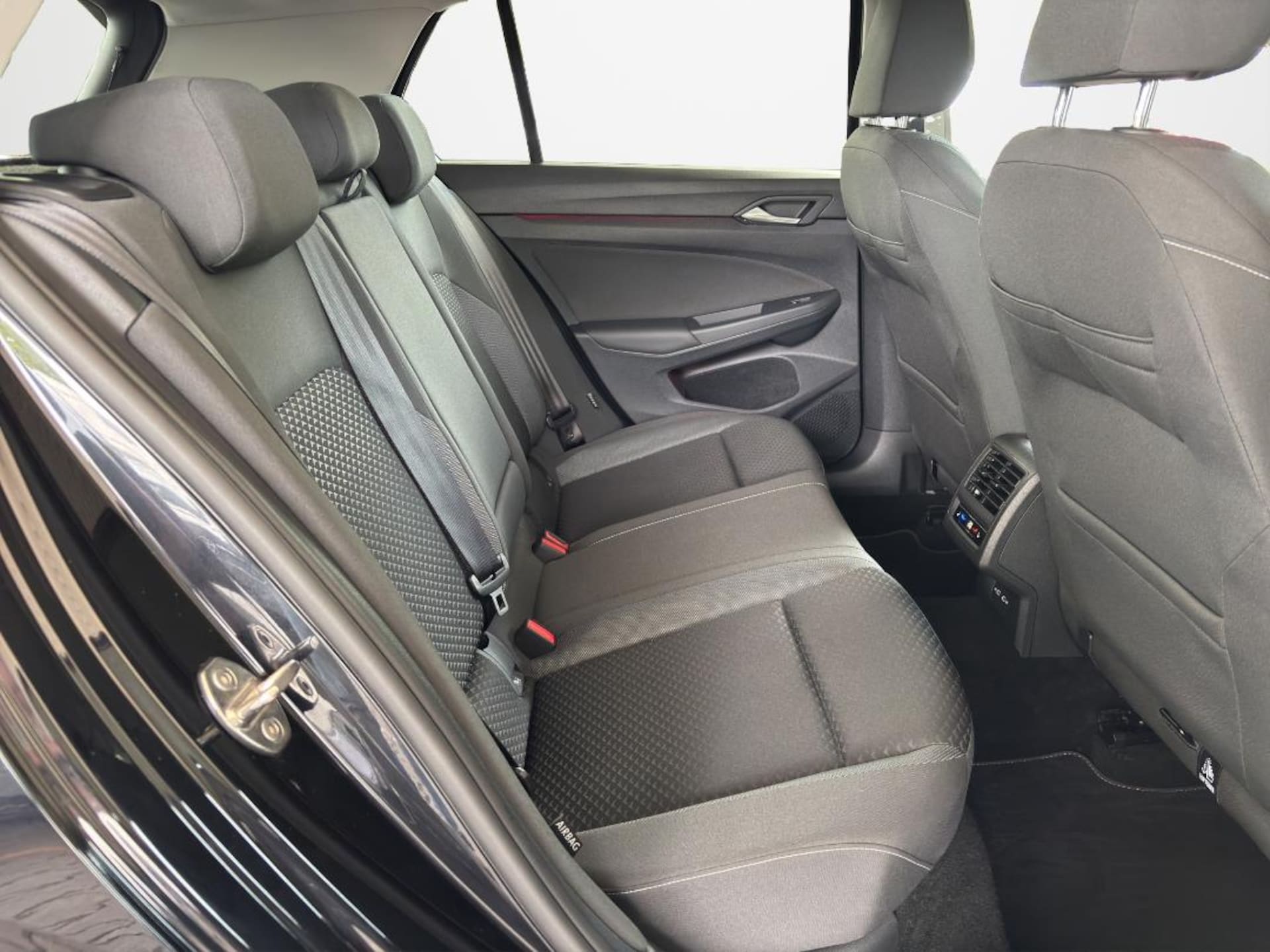 Volkswagen Golf Active