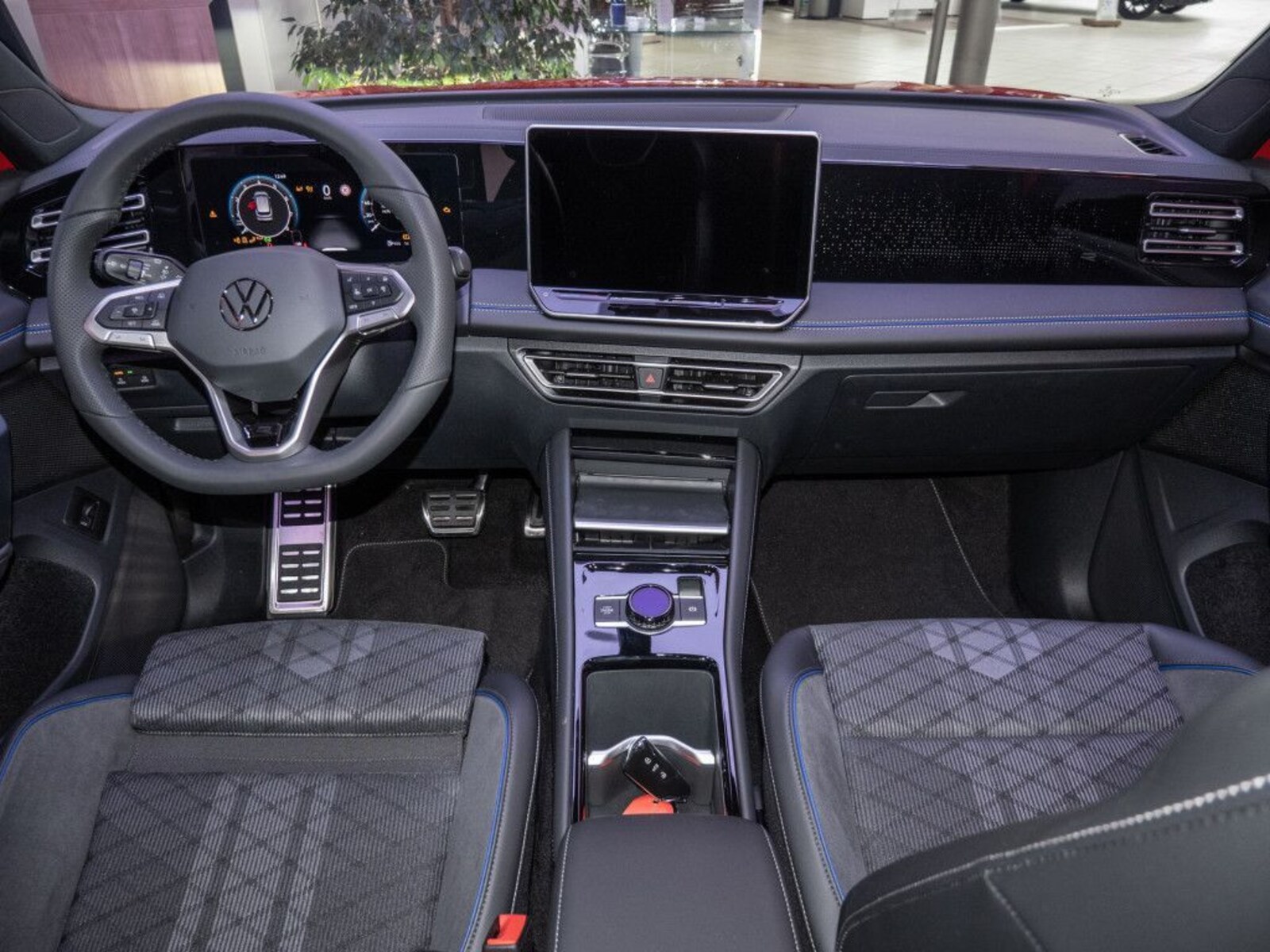Volkswagen Tiguan – Bild 12