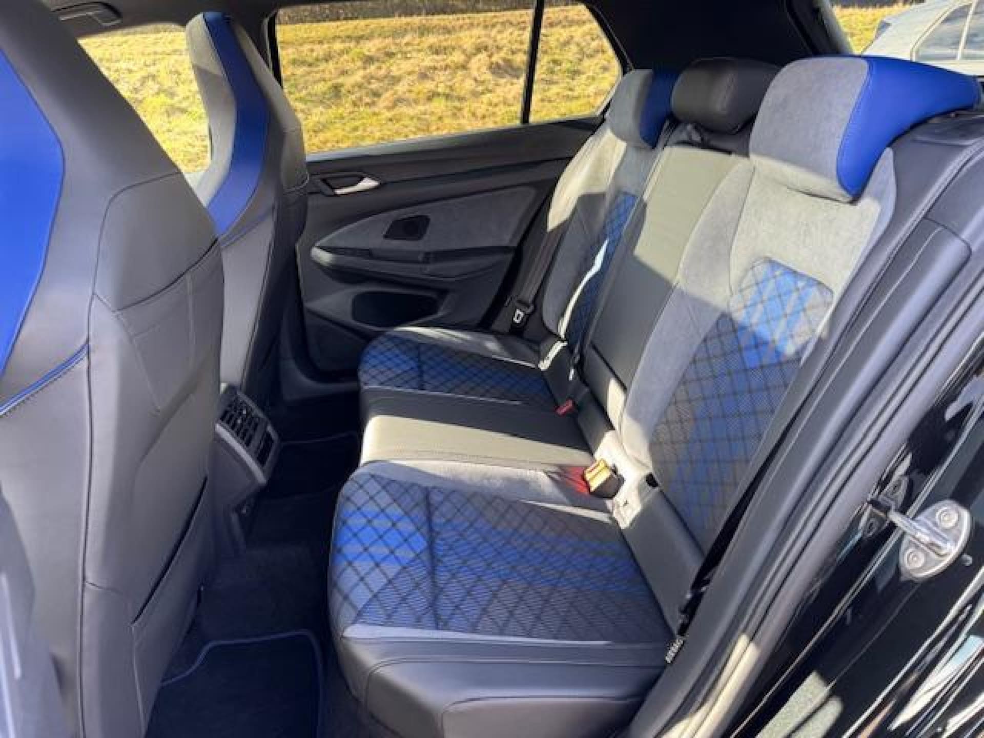 Volkswagen Golf R