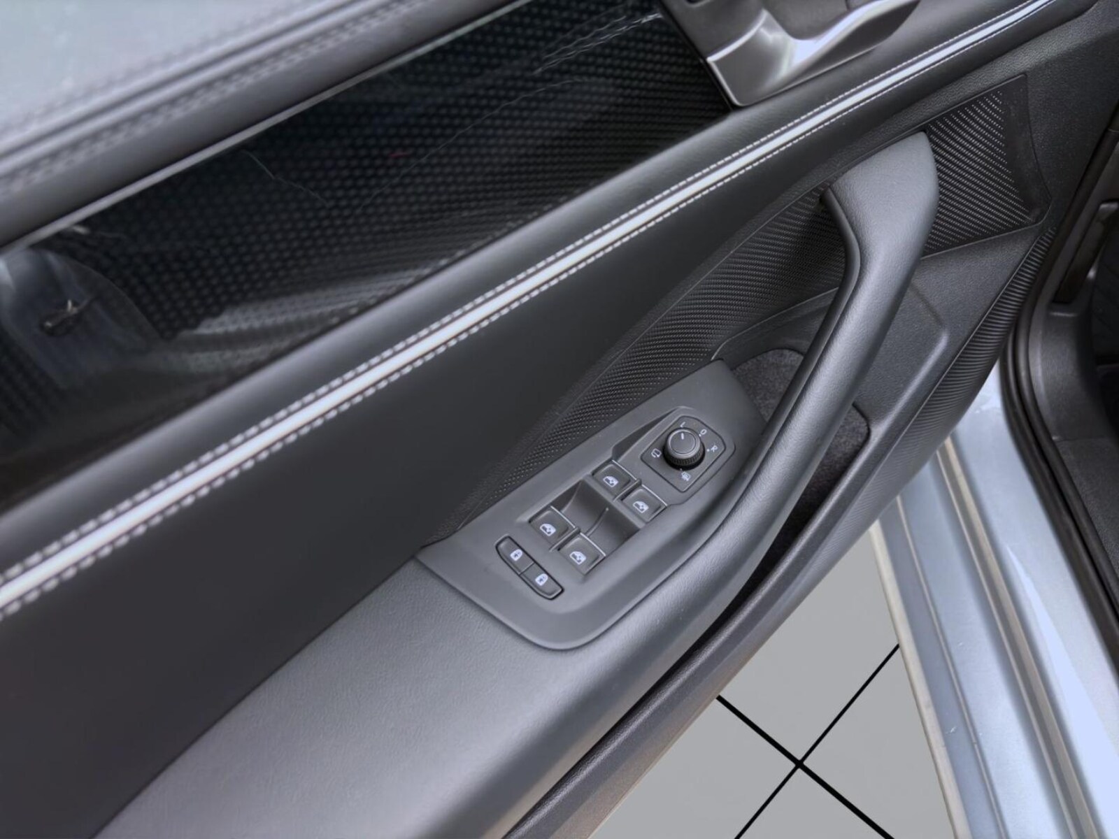 Volkswagen Passat – Bild 11