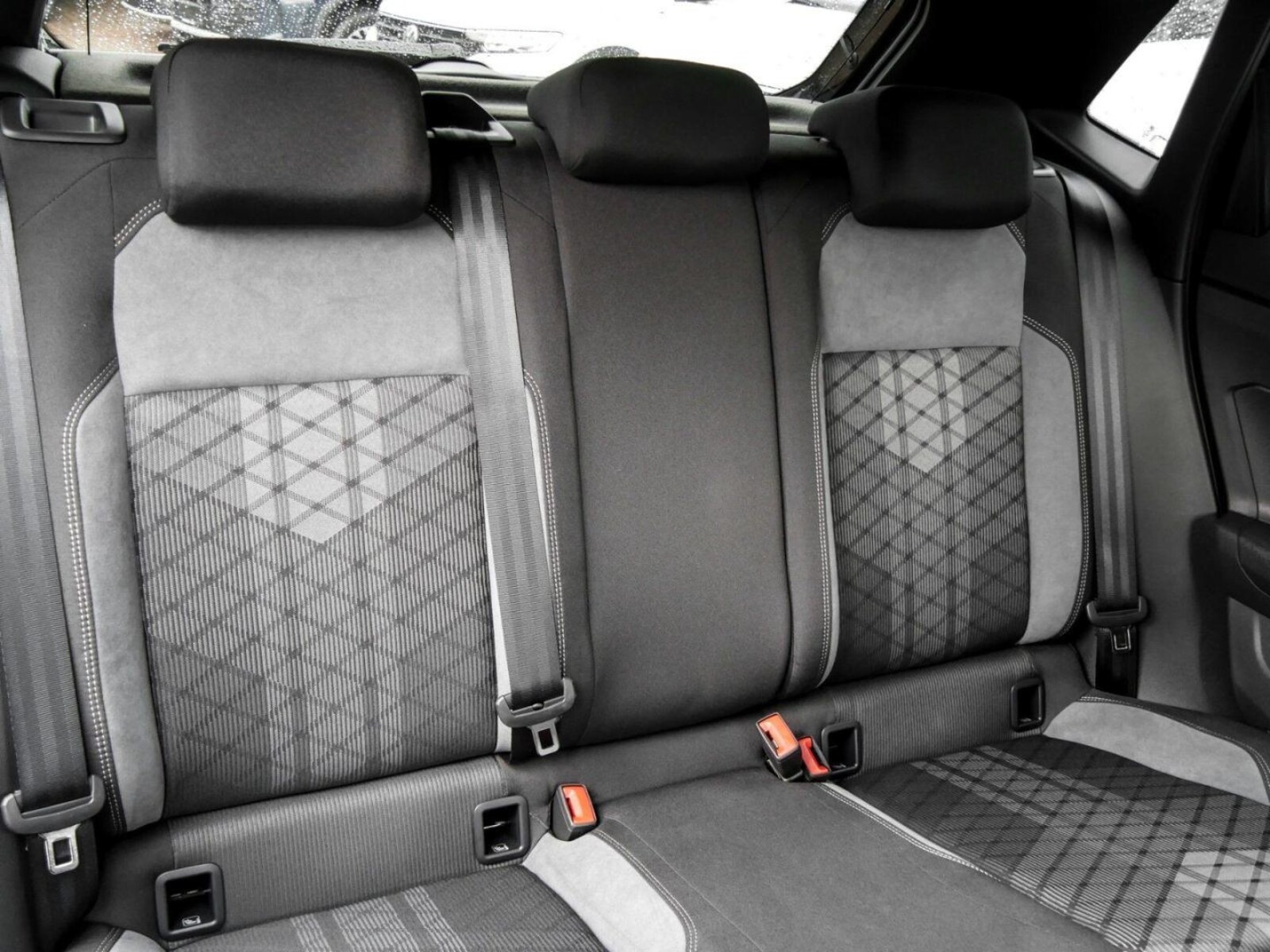 Volkswagen Polo – Bild 4