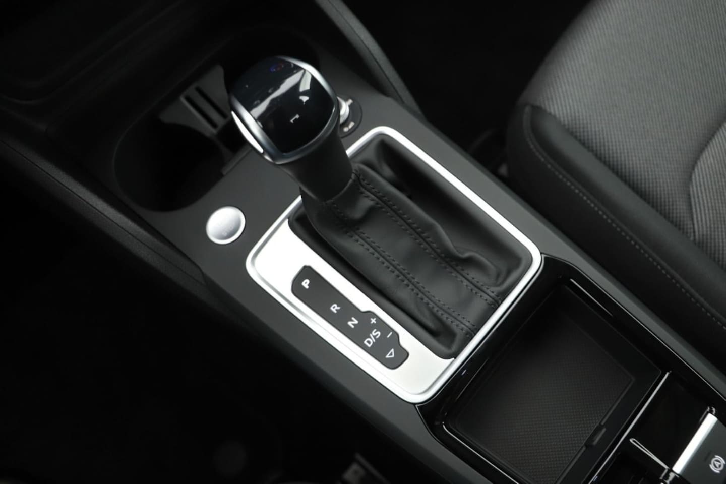 Bild über Audi Q2 S line 35 TFSI S tronic - für weitere Informationen kontaktieren Sie den Audi Partner