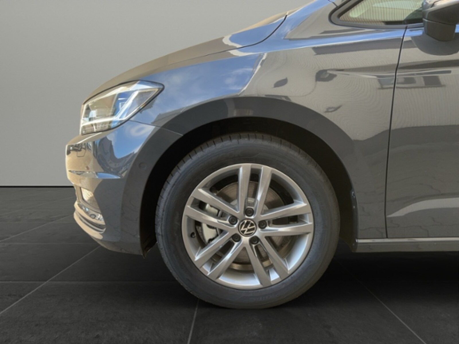 Volkswagen Touran – Bild 9