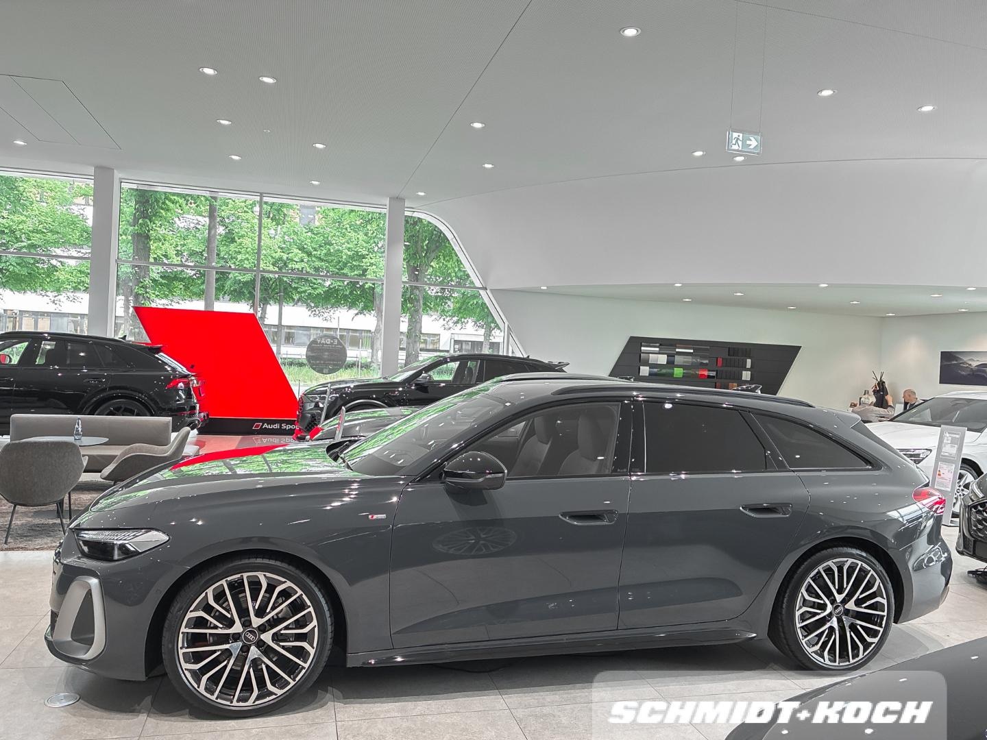 Bild über Audi A5 Avant TDI quattro 150 kW S tronic - für weitere Informationen kontaktieren Sie den Audi Partner