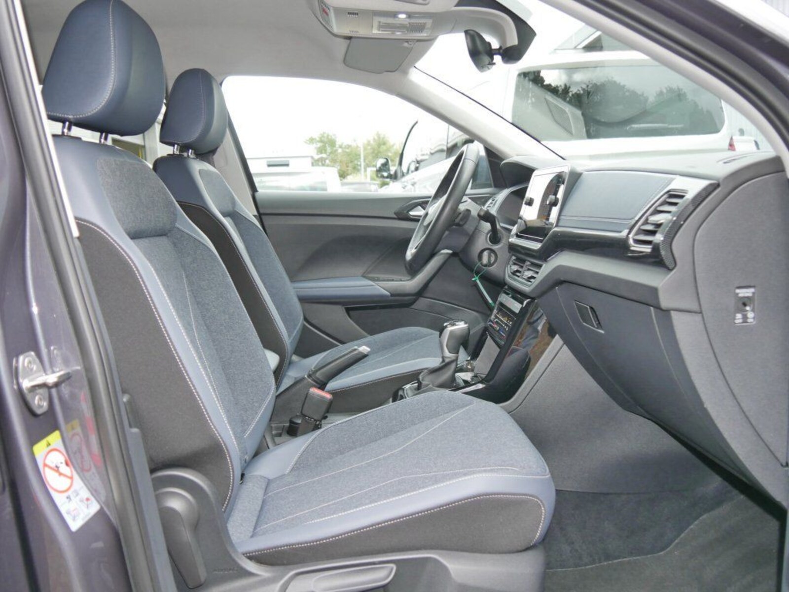 Volkswagen T-Cross – Bild 3