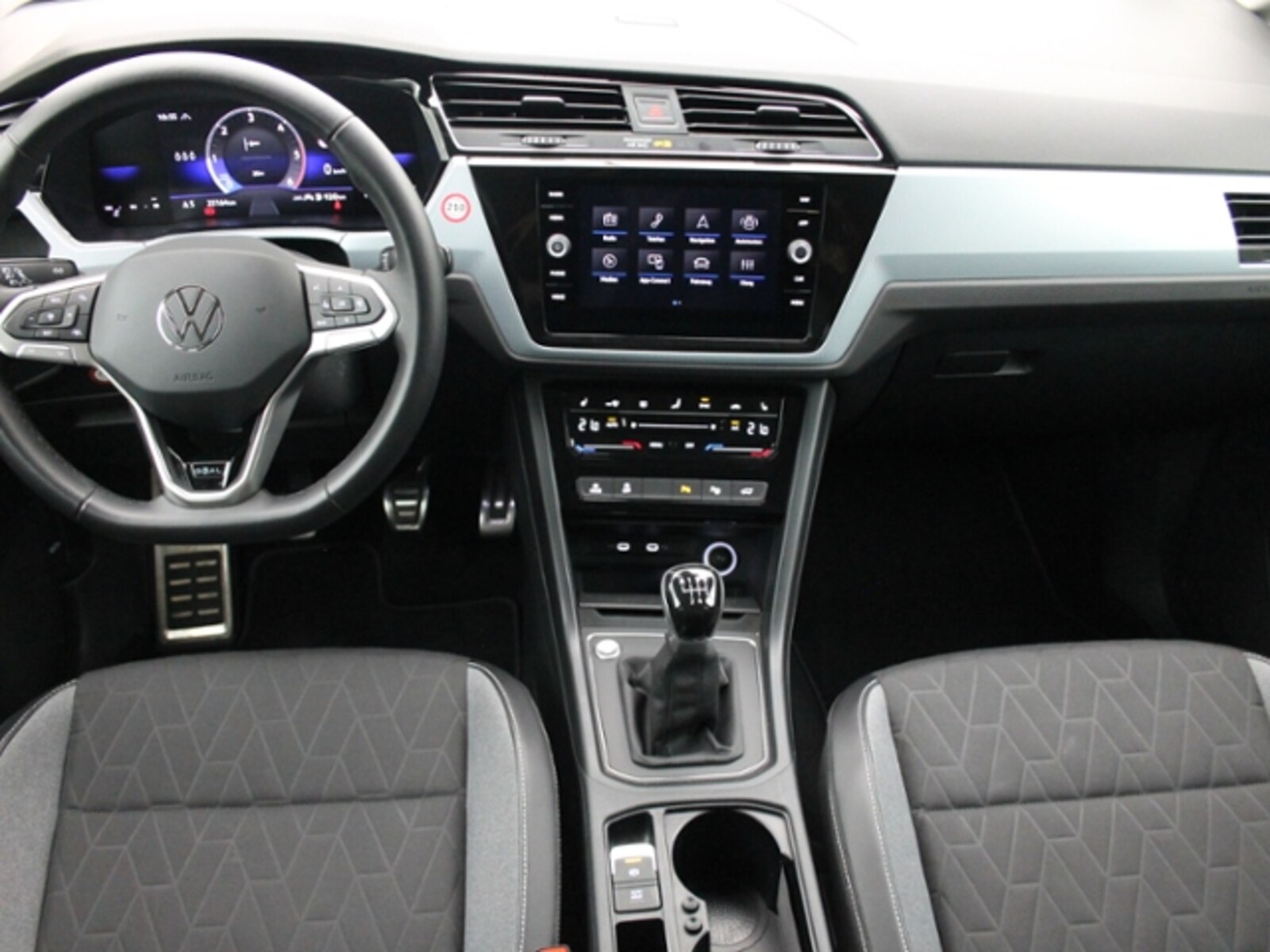 Volkswagen Touran – Bild 16