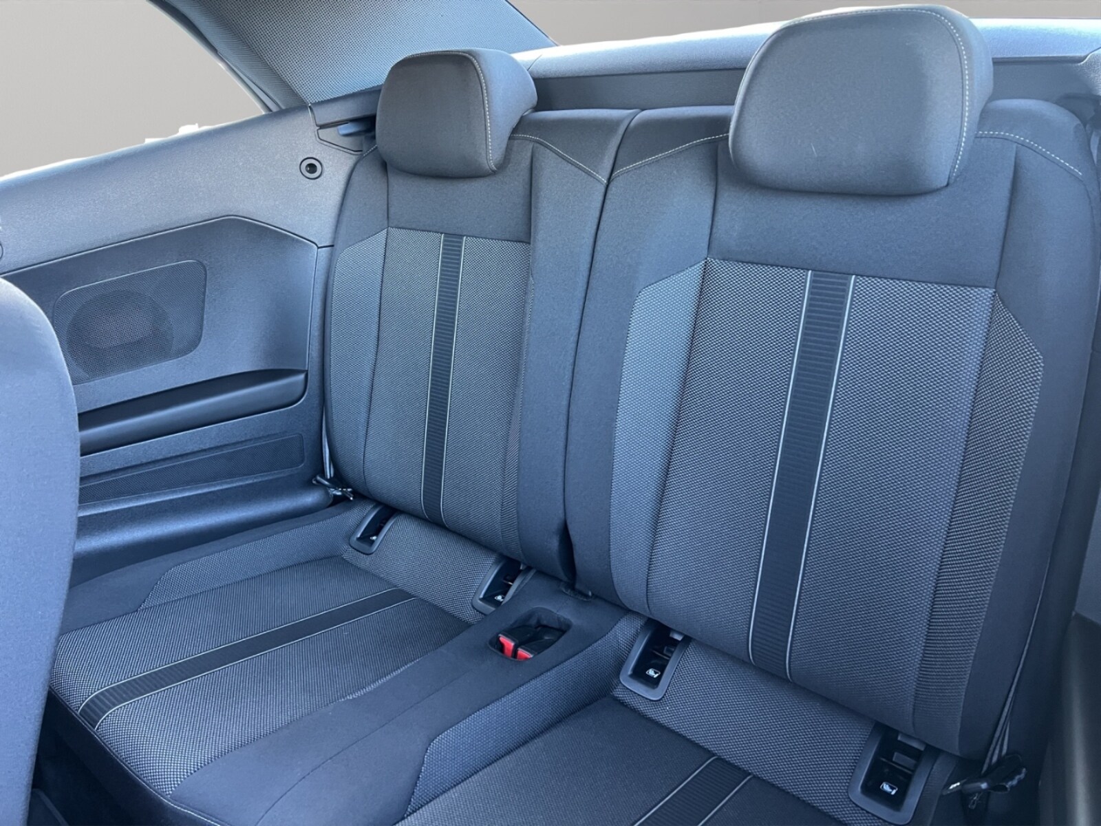 Volkswagen T-Roc Cabriolet – Bild 12