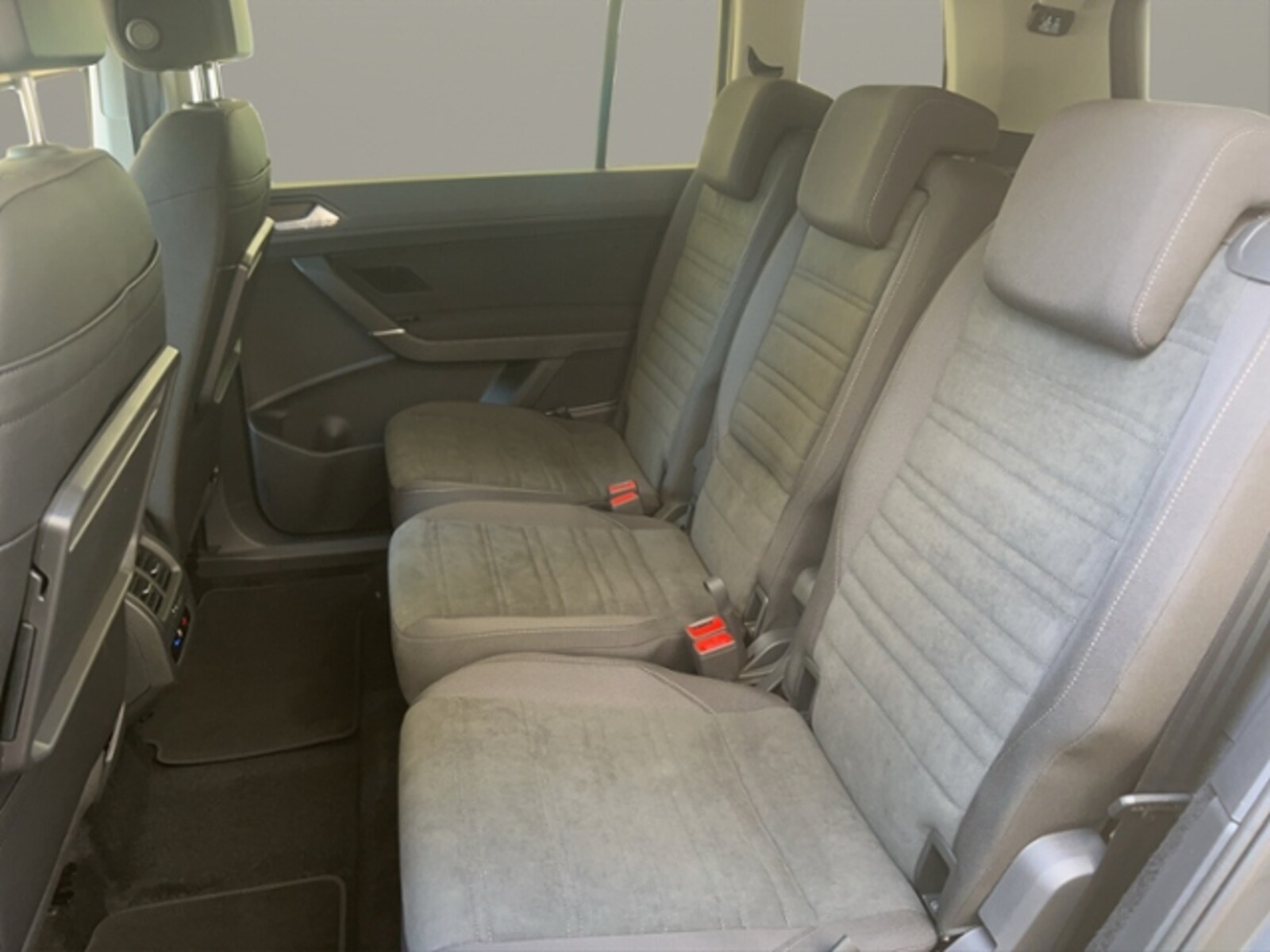 Volkswagen Touran – Bild 10