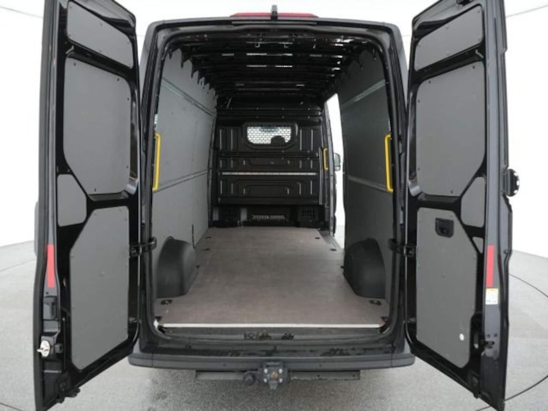 Volkswagen Crafter Kasten langer Radstand