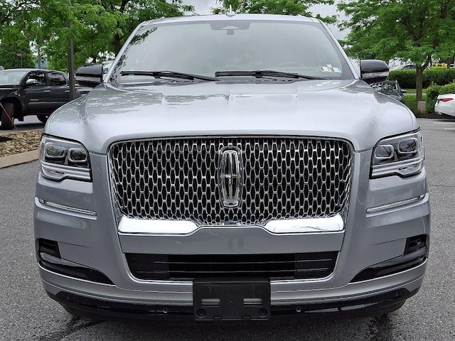 2023 Lincoln Navigator