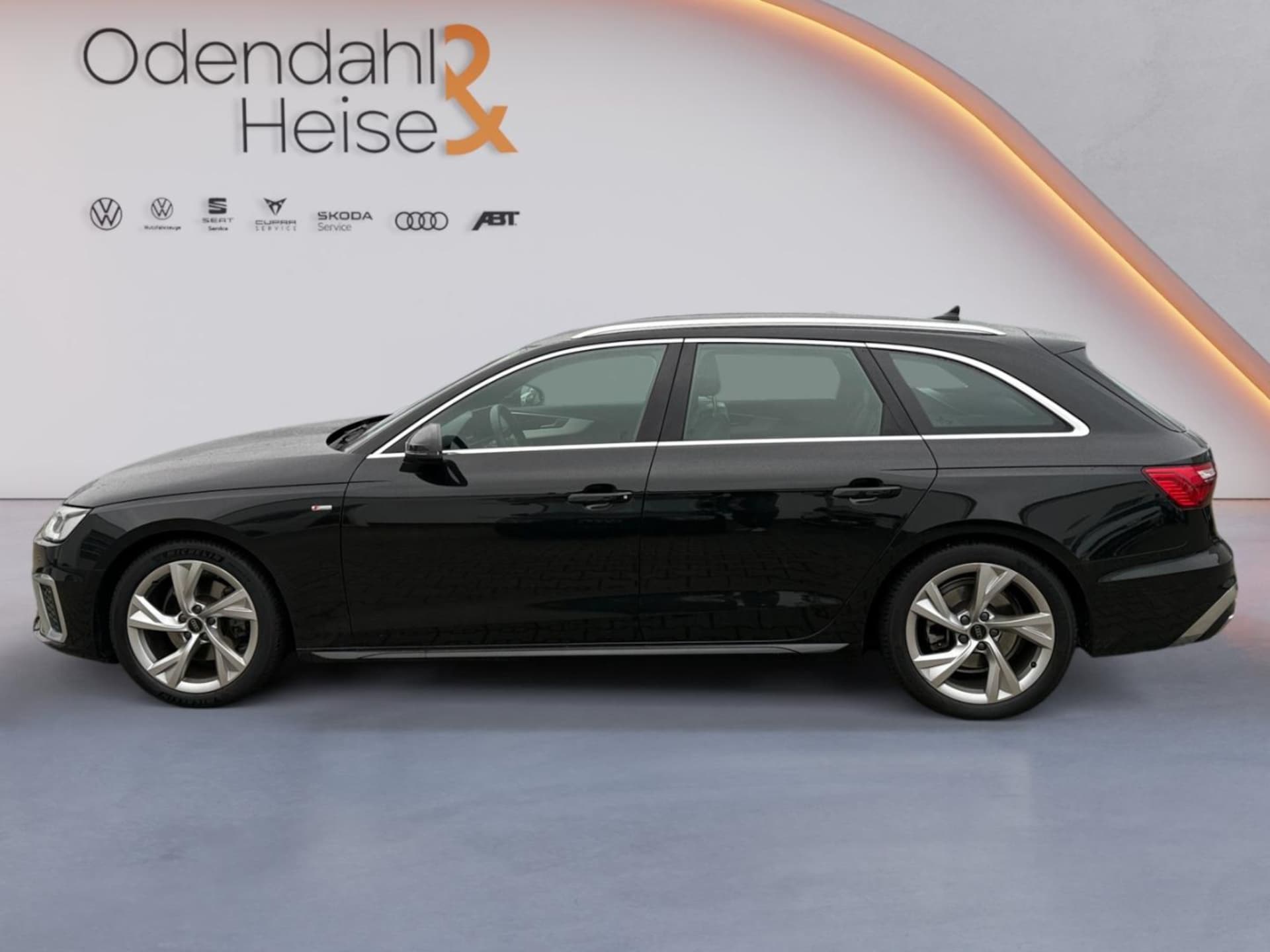 Audi A4 Avant S line