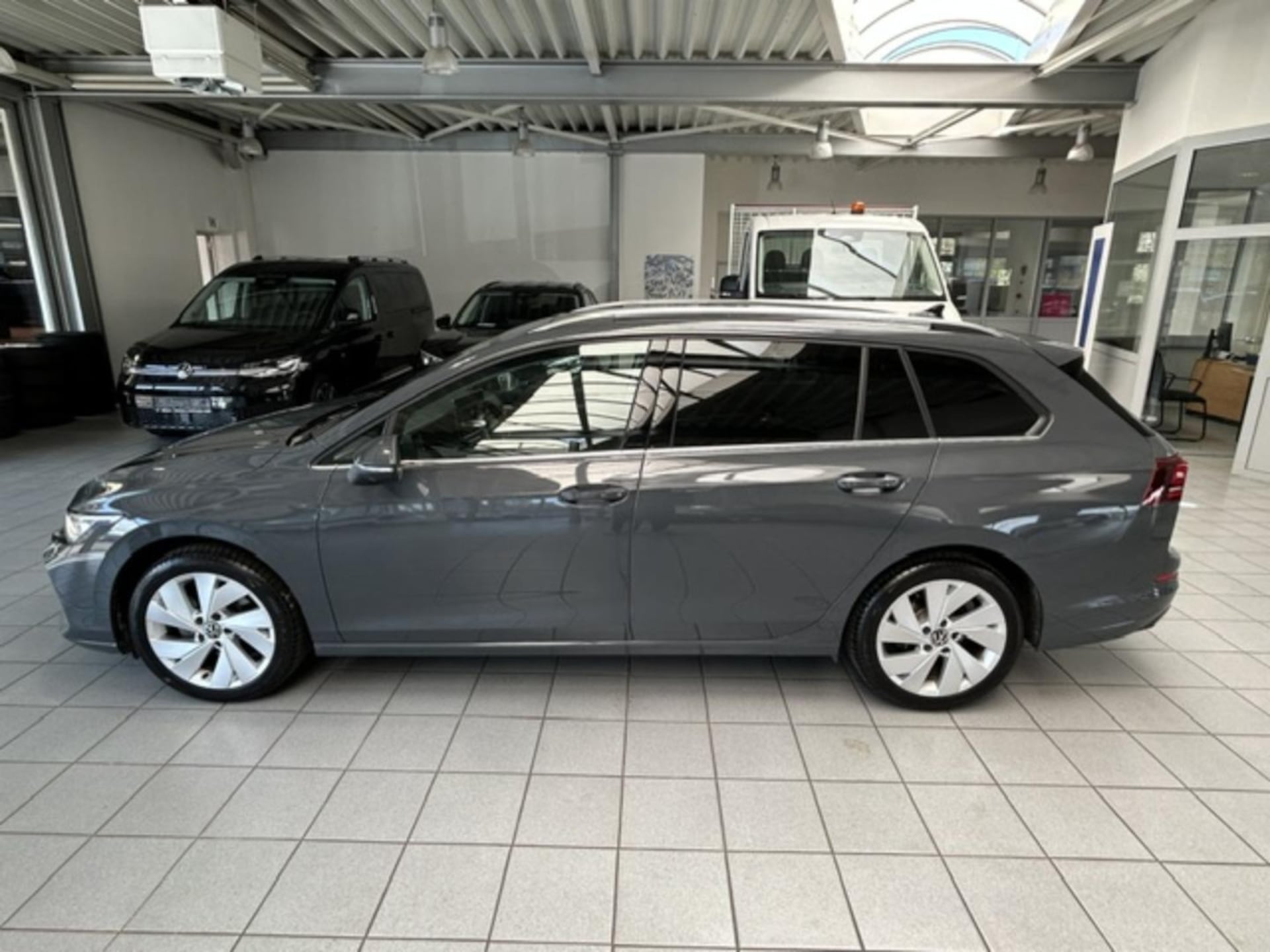 Volkswagen Golf Variant Style