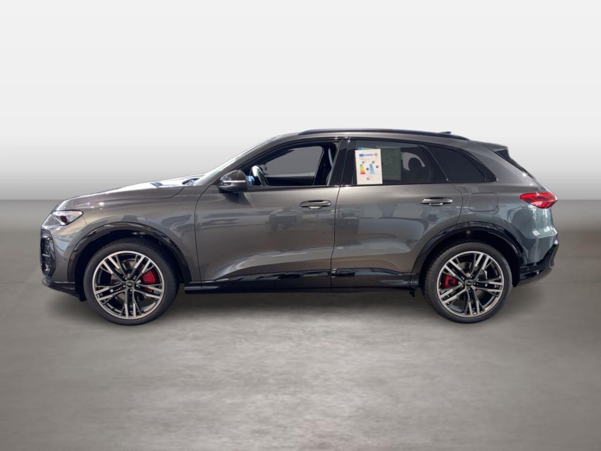 Audi Q5 SUV e-hybrid edition one