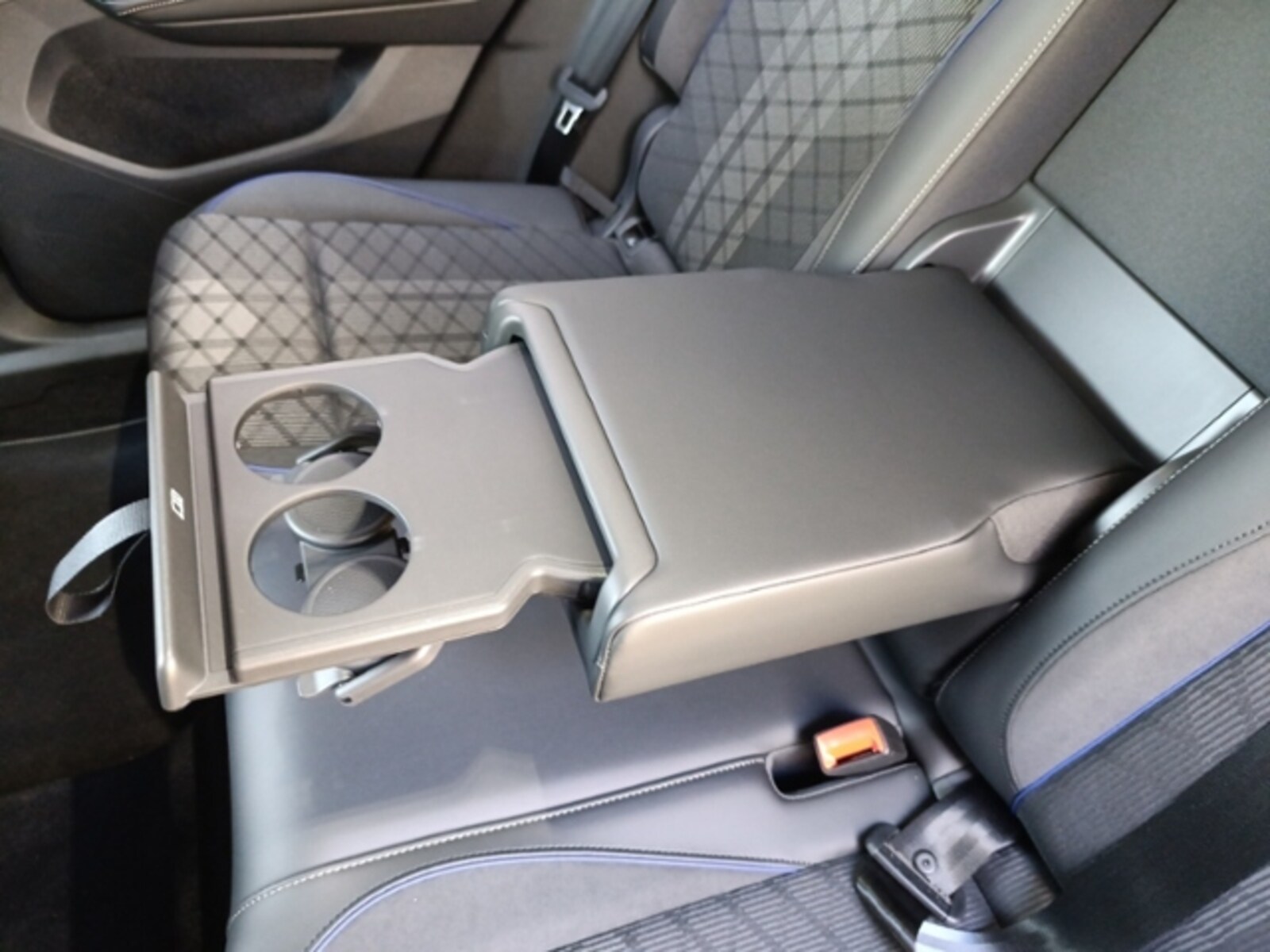 Volkswagen Tiguan – Bild 18