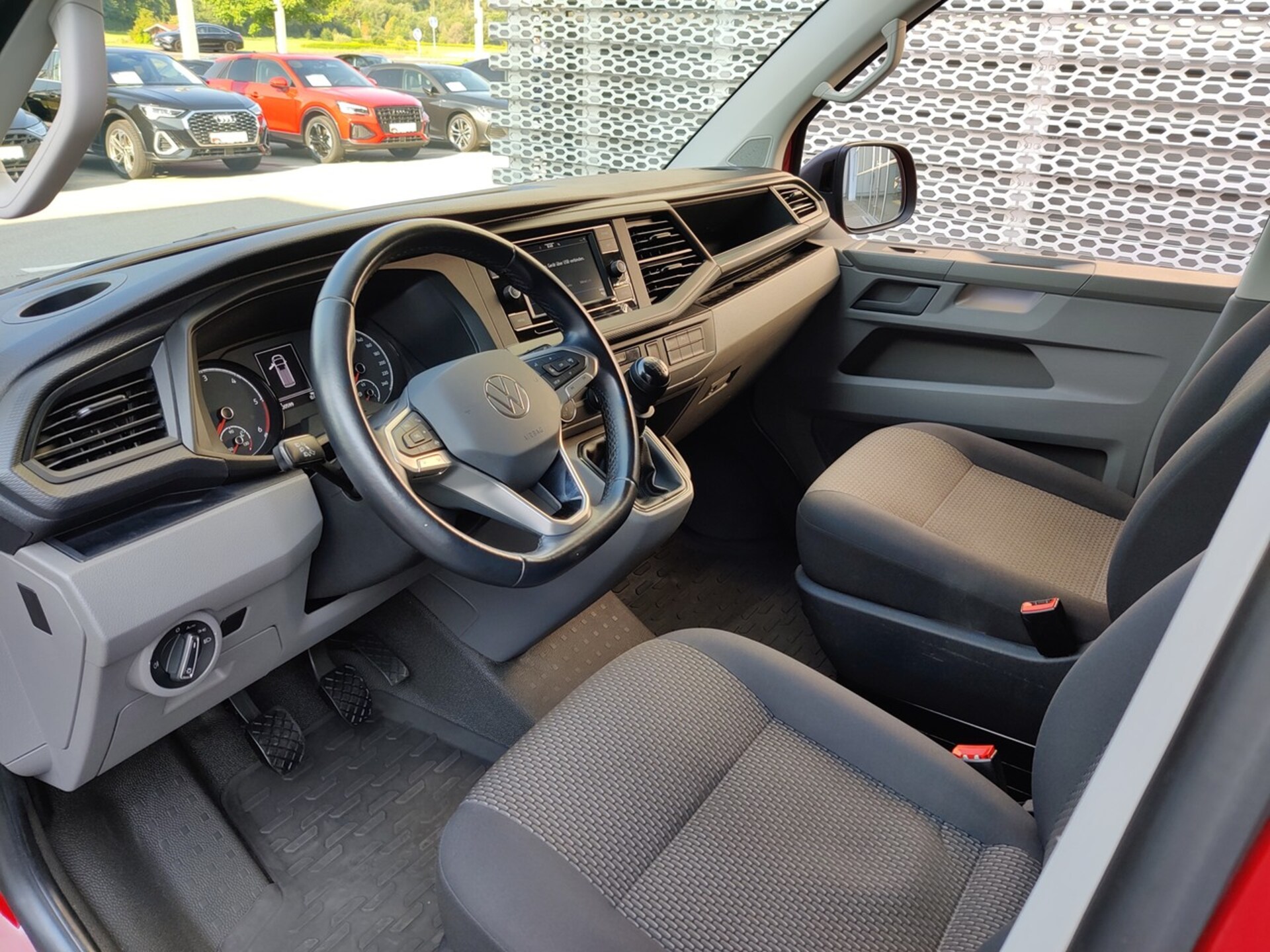 Volkswagen T6.1 Transporter Kasten kurzer Radstand