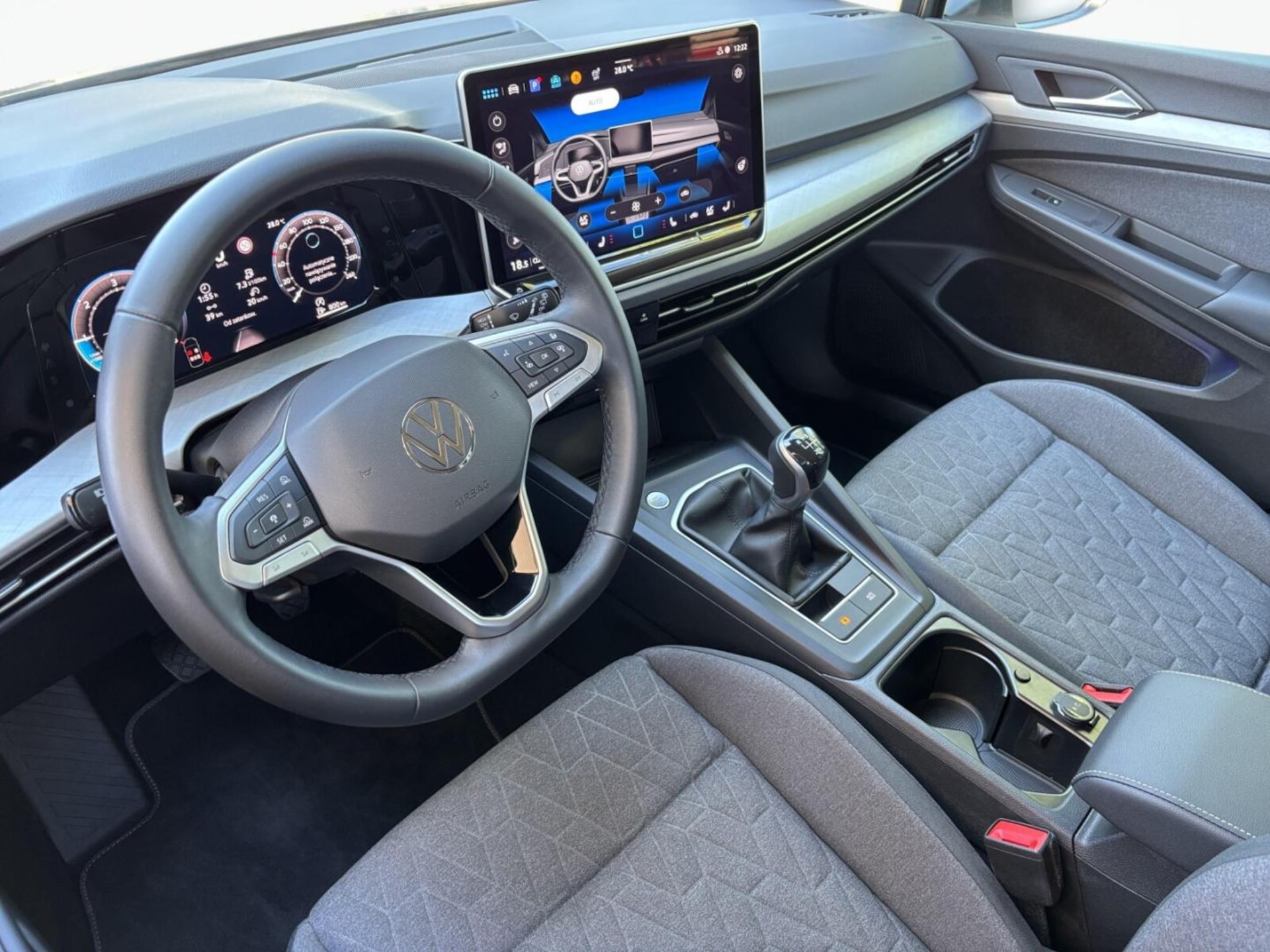 Volkswagen Golf Variant Life