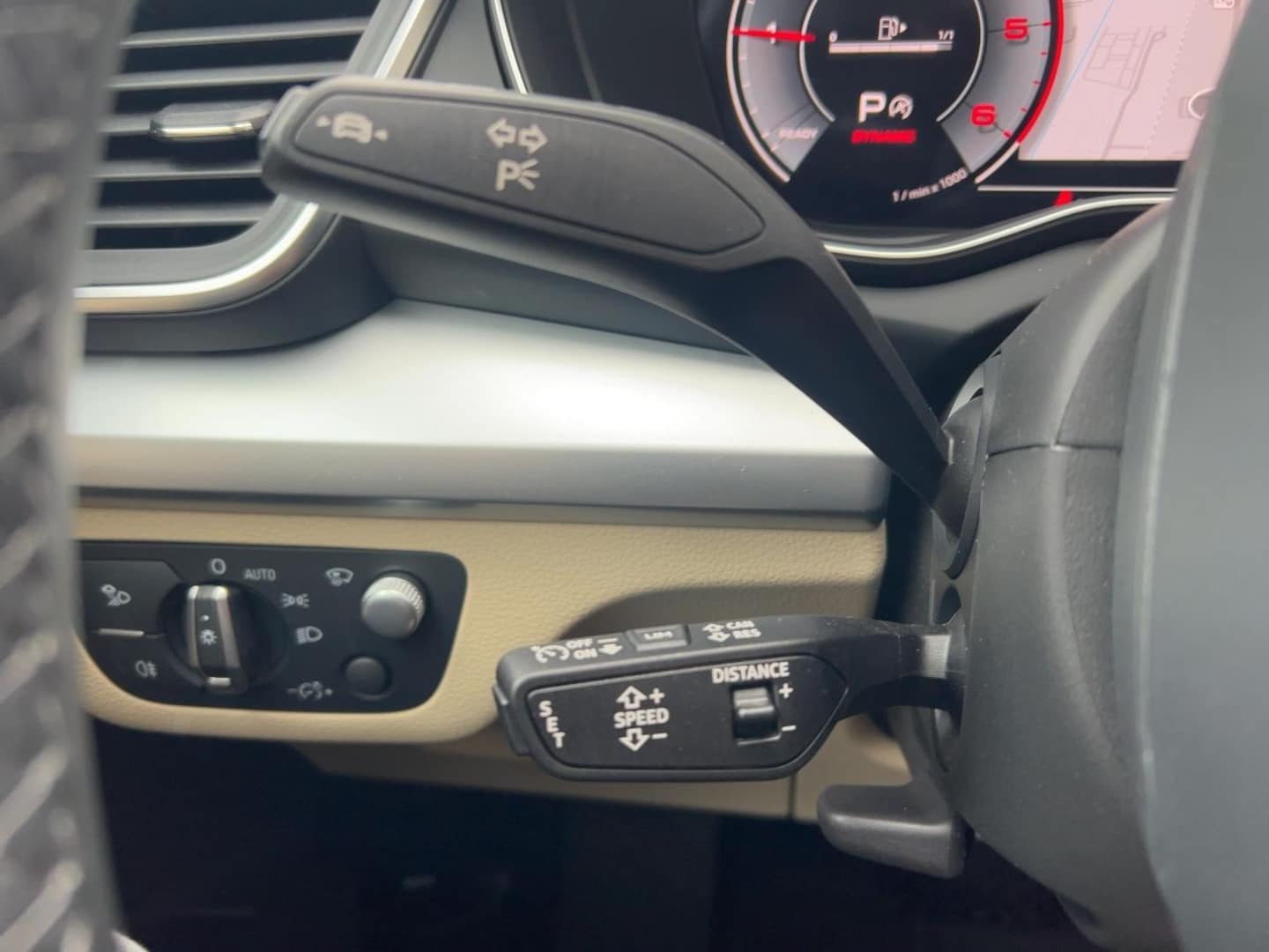 Bild über Audi Q5 40 TDI quattro S tronic - für weitere Informationen kontaktieren Sie den Audi Partner