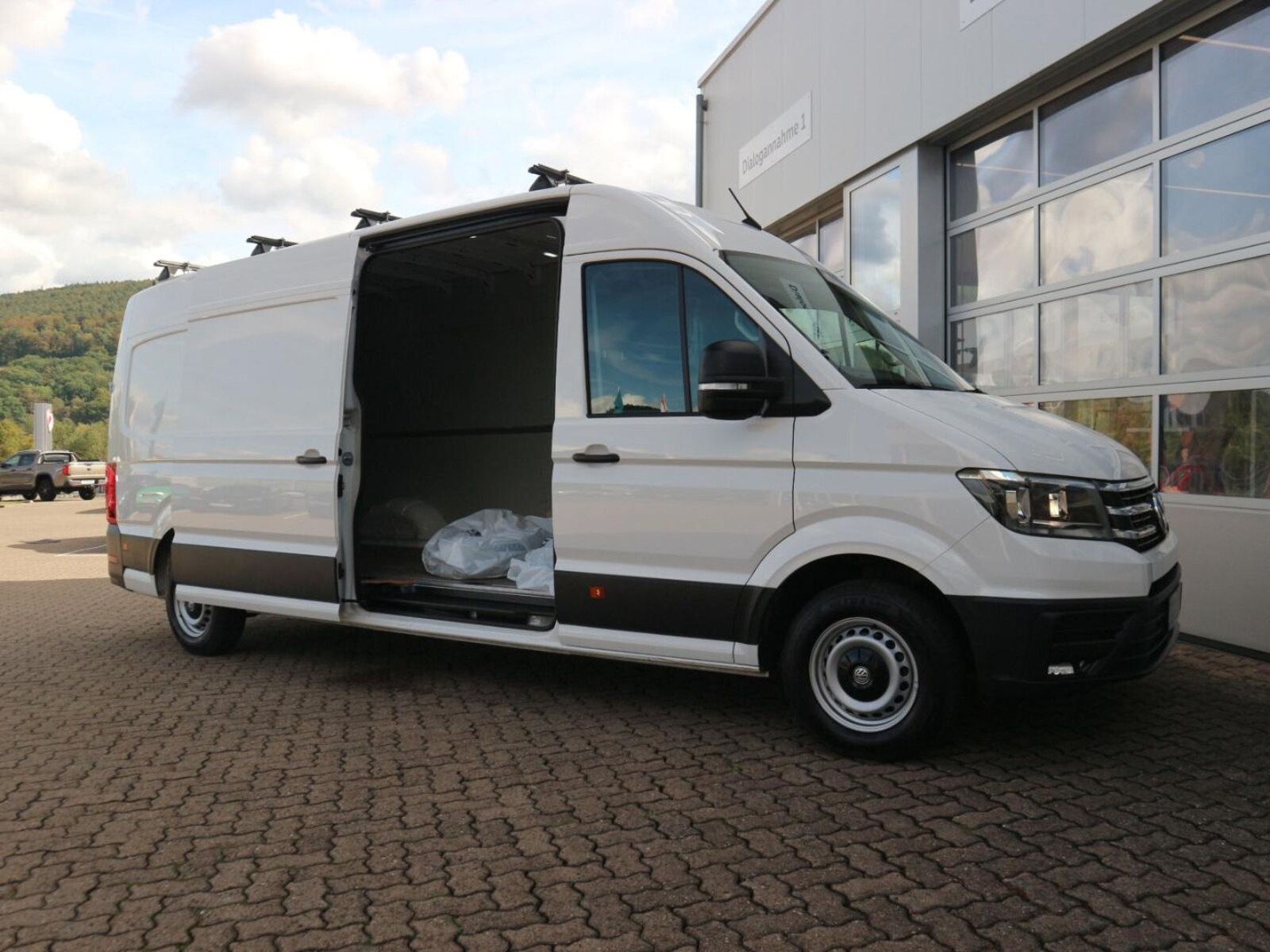 Volkswagen Crafter Kasten langer Radstand – Bild 6