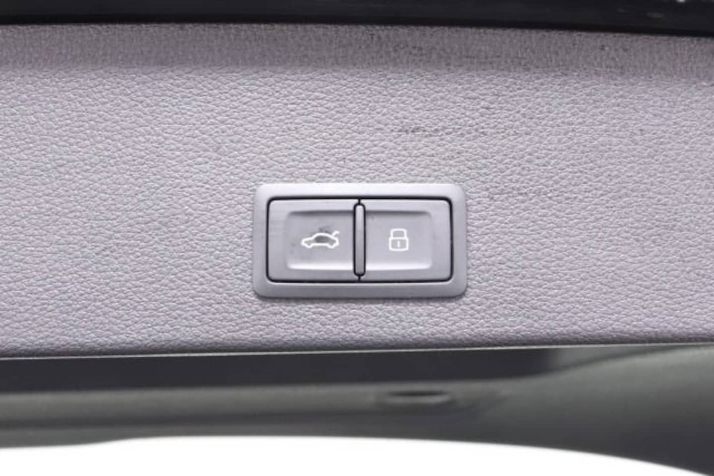 Bild über Audi Q2 S line 35 TFSI S tronic - für weitere Informationen kontaktieren Sie den Audi Partner