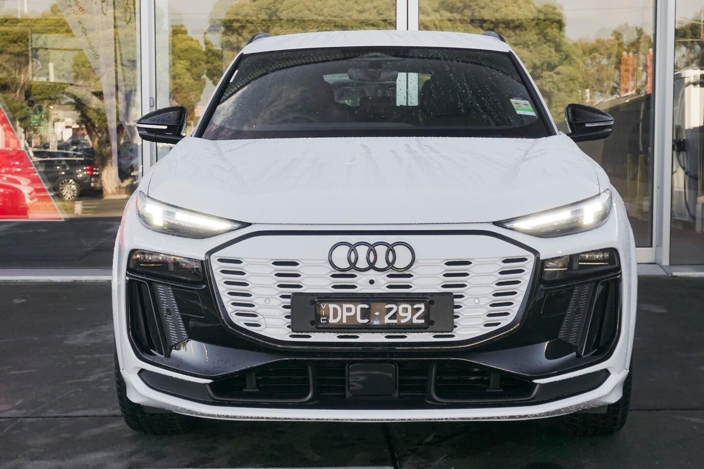 Image about Audi Q6 SUV e-tron e-tron quattro