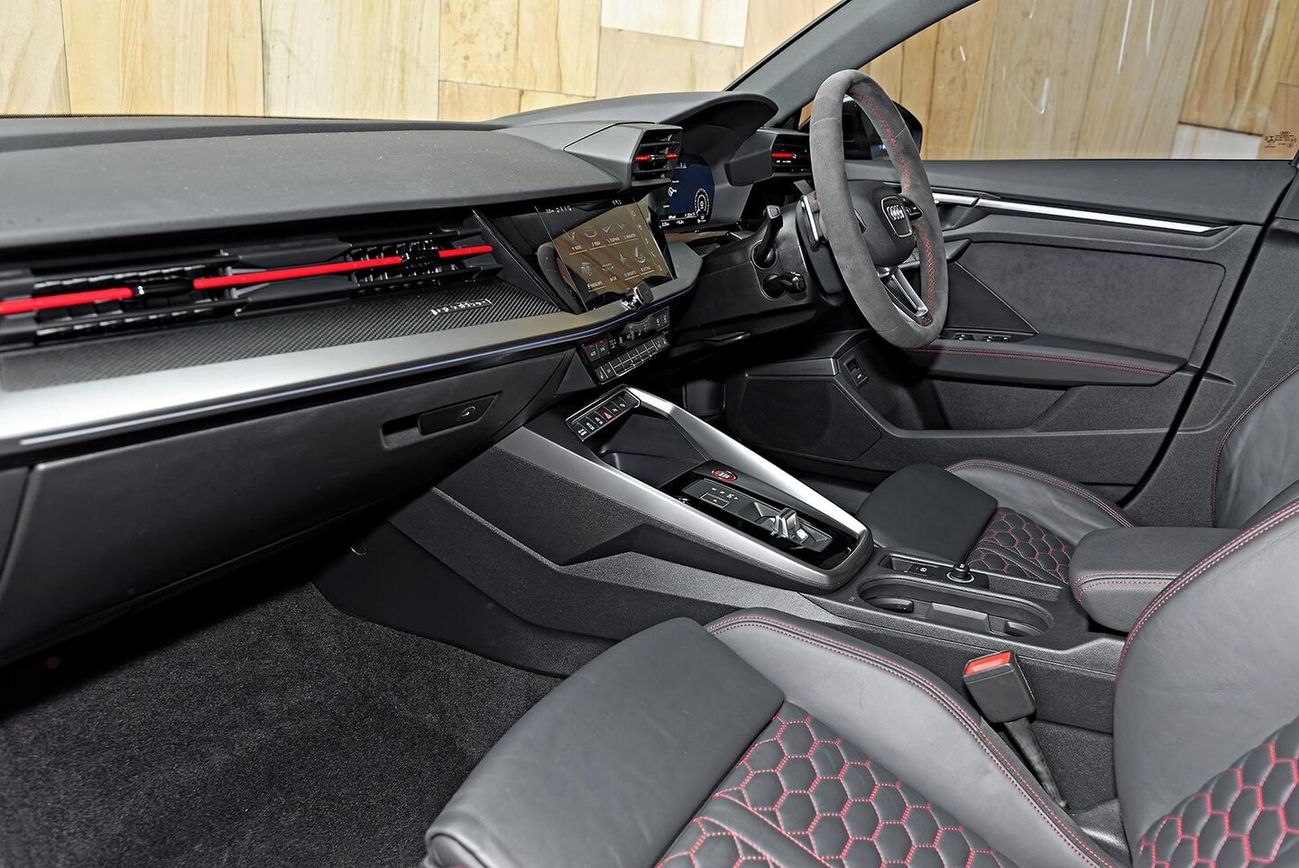 Image about Audi RS 3 Sedan TFSI quattro S tronic
