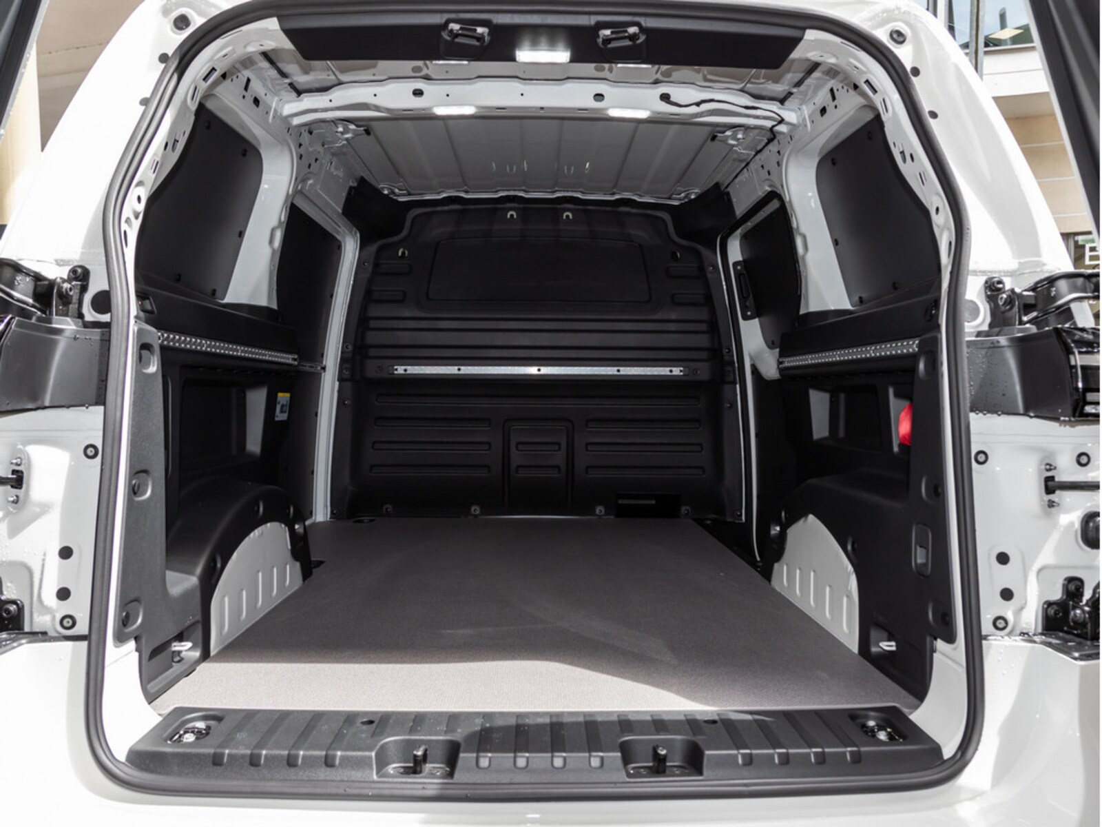 Volkswagen ID. Buzz Cargo – Bild 7