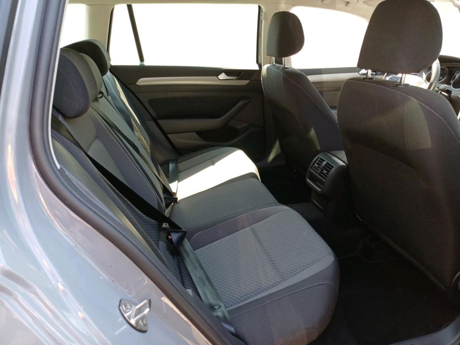 Volkswagen Passat Variant – Bild 7