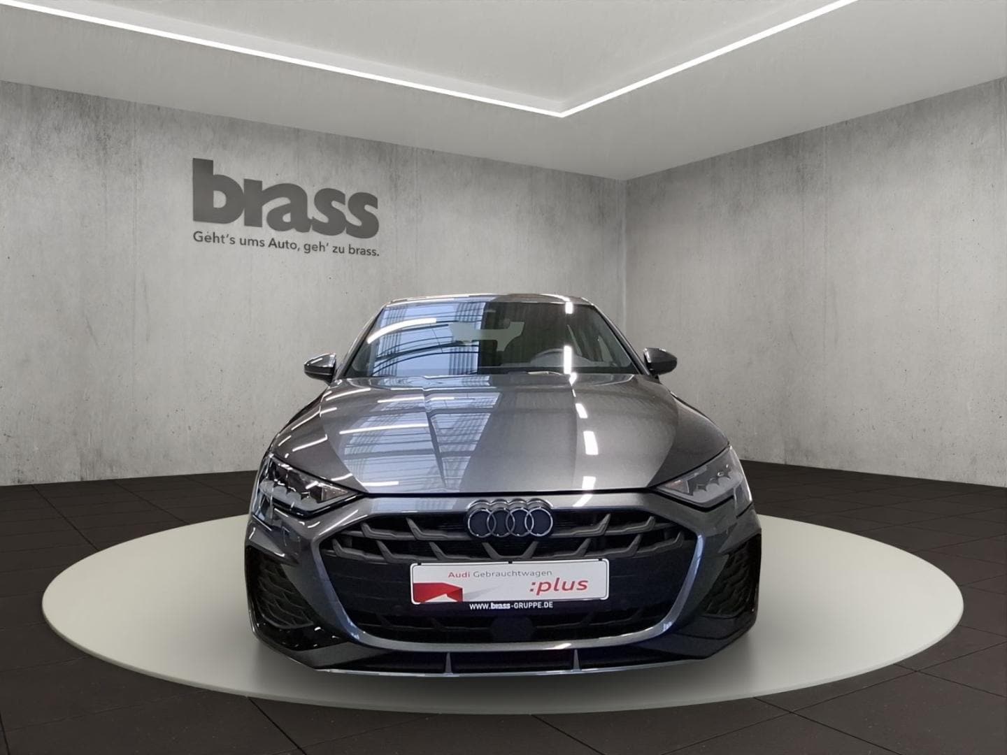 Bild über Audi A3 Limousine S line 30 TFSI S tronic - für weitere Informationen kontaktieren Sie den Audi Partner