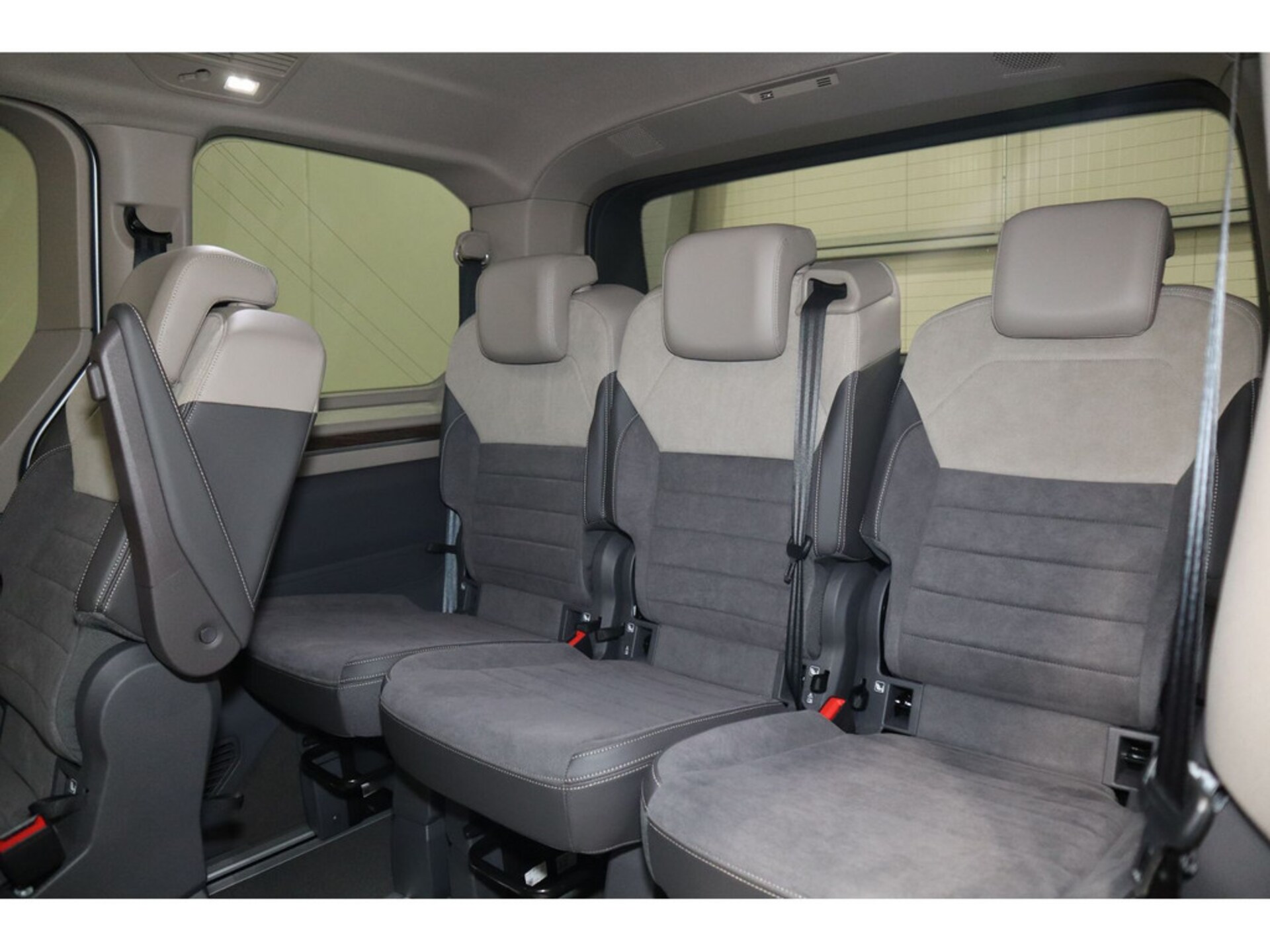 Volkswagen Multivan Style