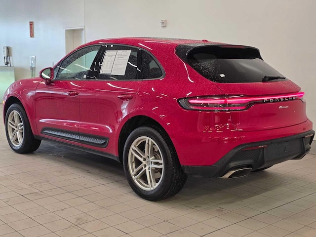 2025 Porsche Macan
