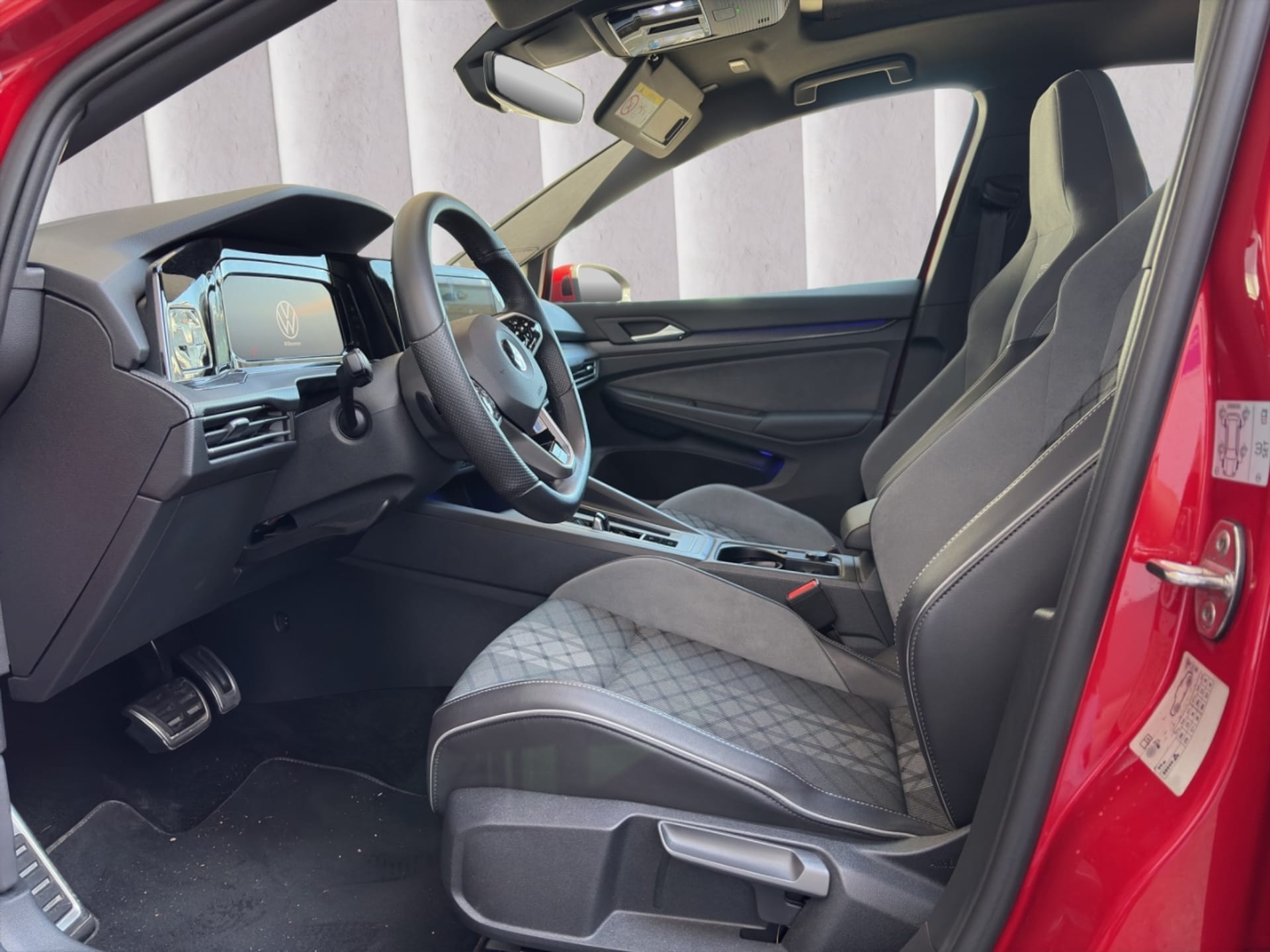 Volkswagen Golf R-Line