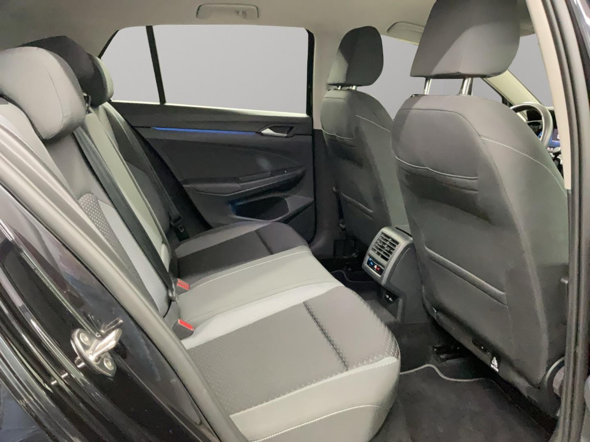 Volkswagen Golf Active