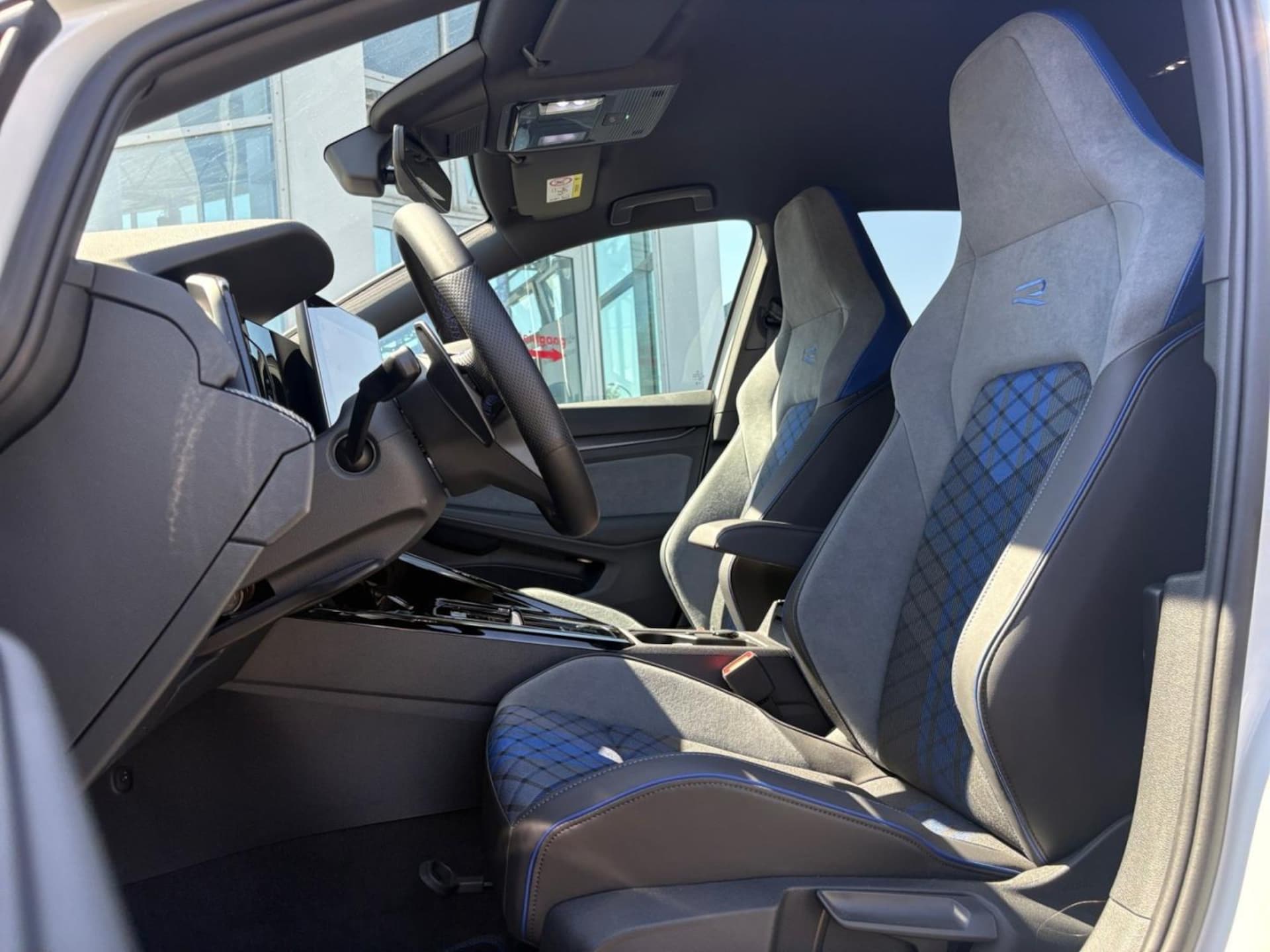 Volkswagen Golf R