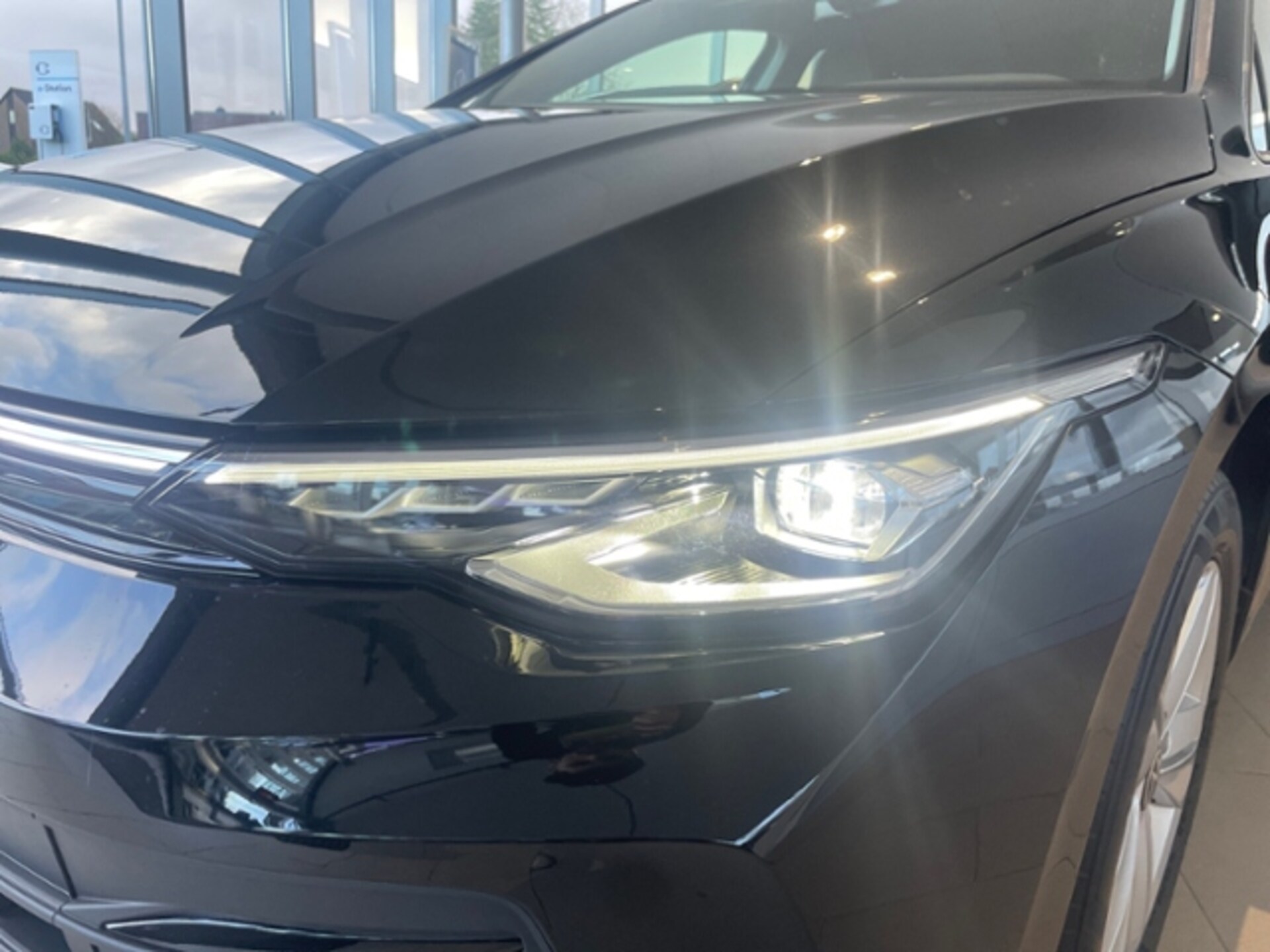 Volkswagen Golf Variant Life