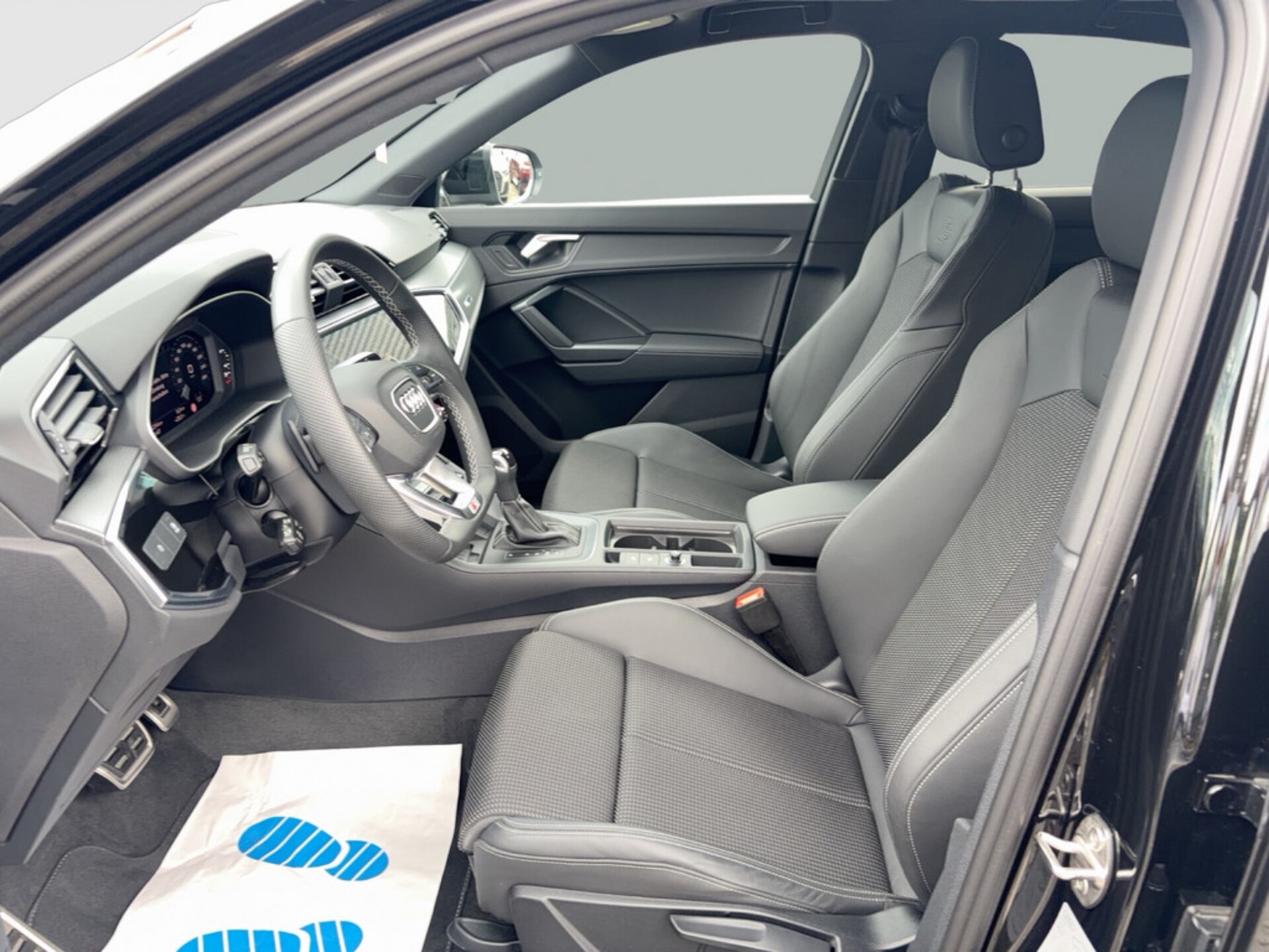 Audi Q3 Sportback S line