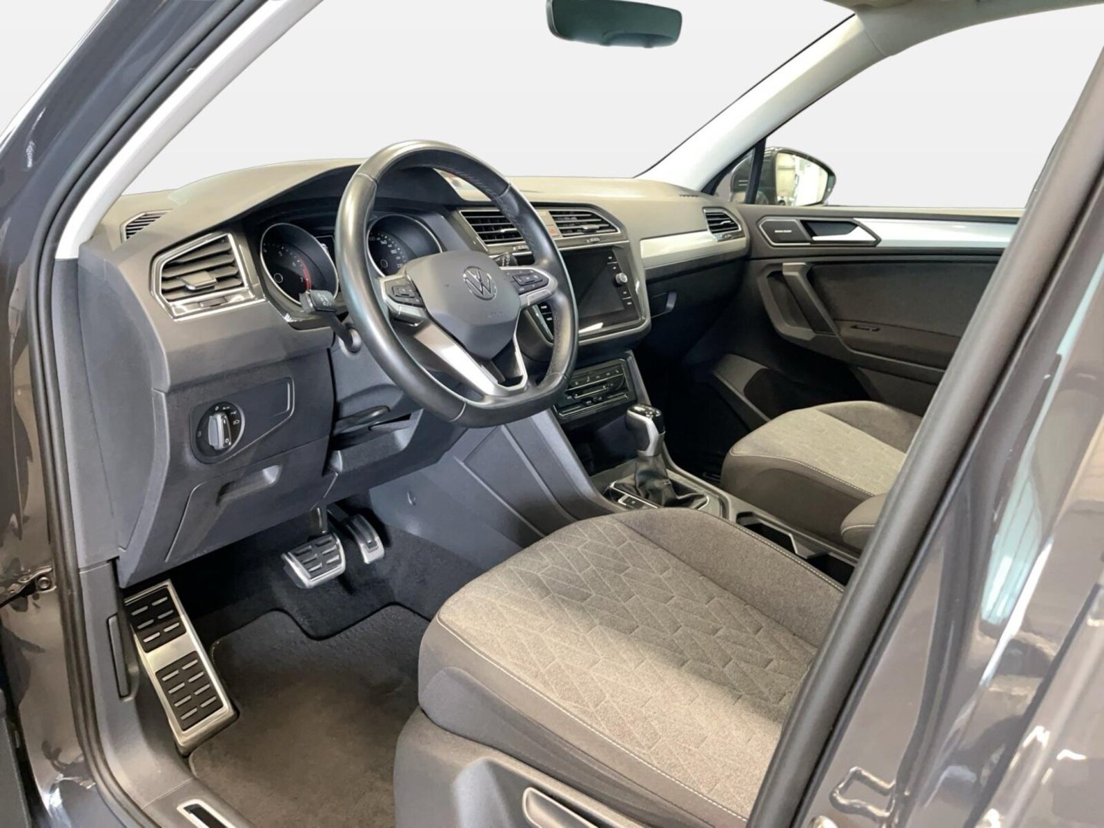Volkswagen Tiguan – Bild 8