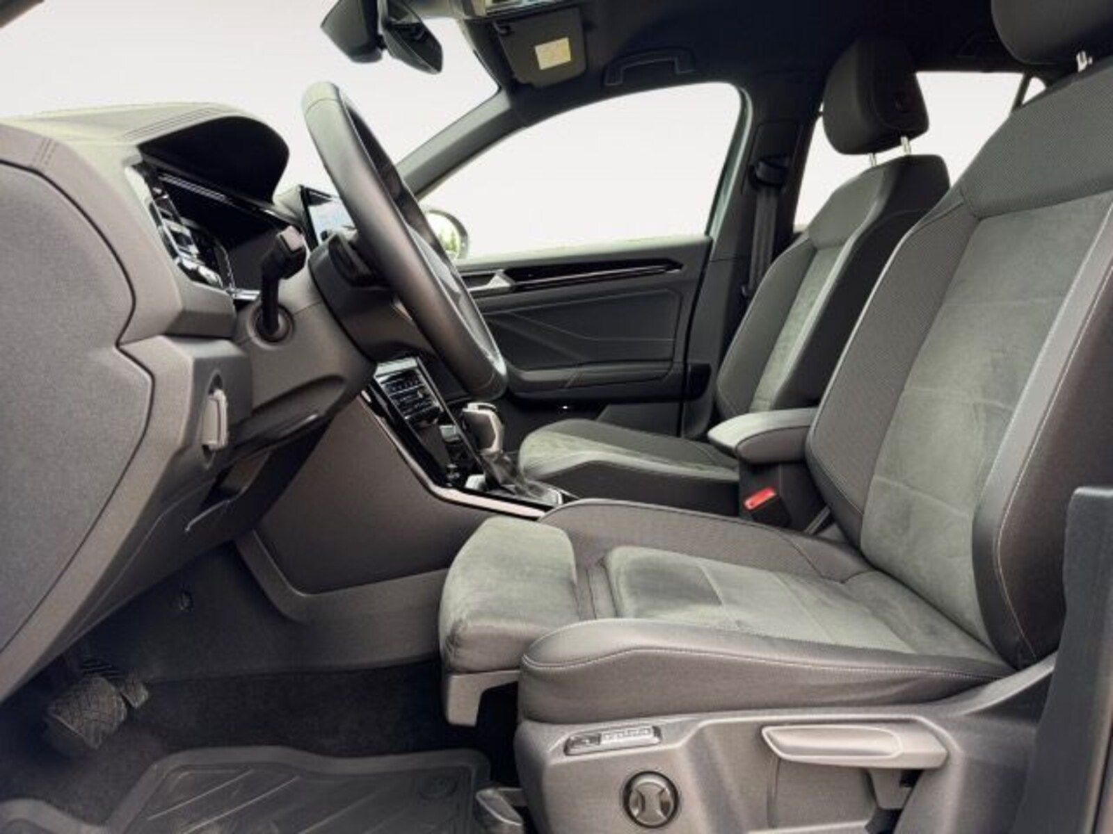 Volkswagen T-Roc – Bild 9