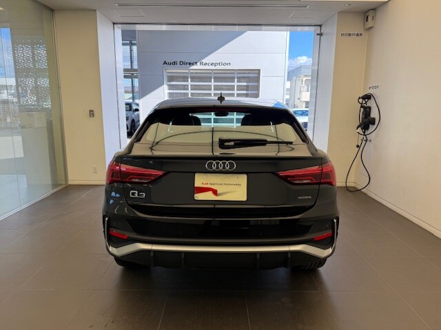 Image about Audi Q3 Sportback 35 TDI quattro S line110(150)kW(PS)S tronic