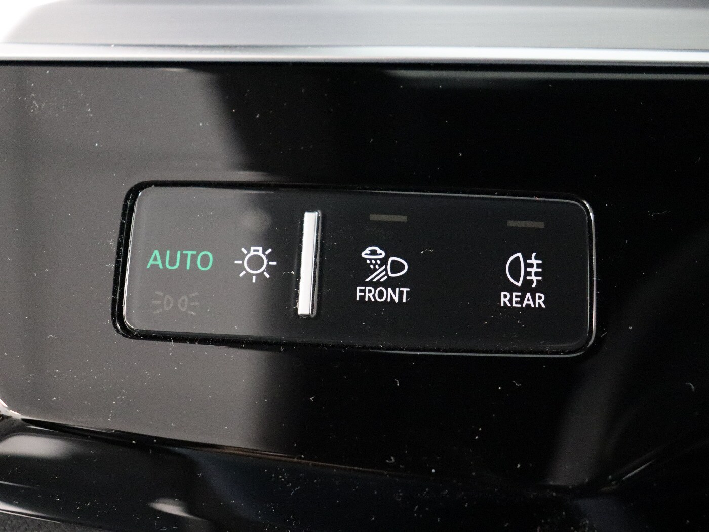 Image about Audi Q8 e-tron advanced 55 e-tron quattro