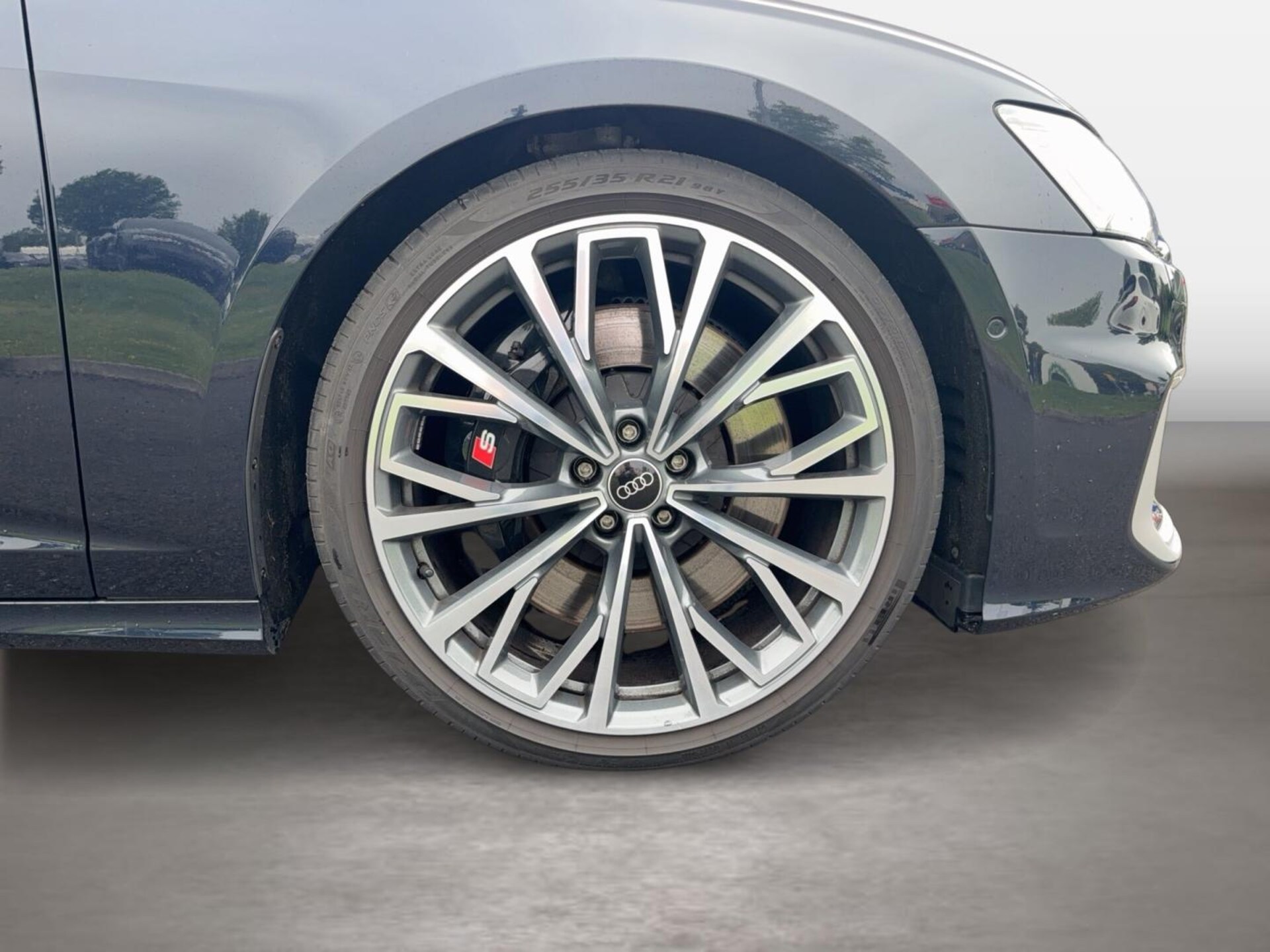 Audi S6 Avant
