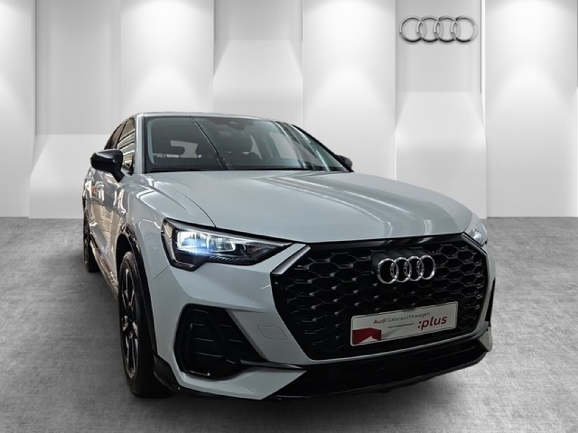 Audi Q3 Sportback S line